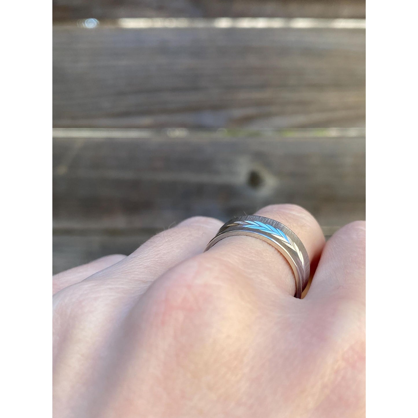 Vintage Solid 14k White Gold Diamond Cut Ring Band - Size 7.5