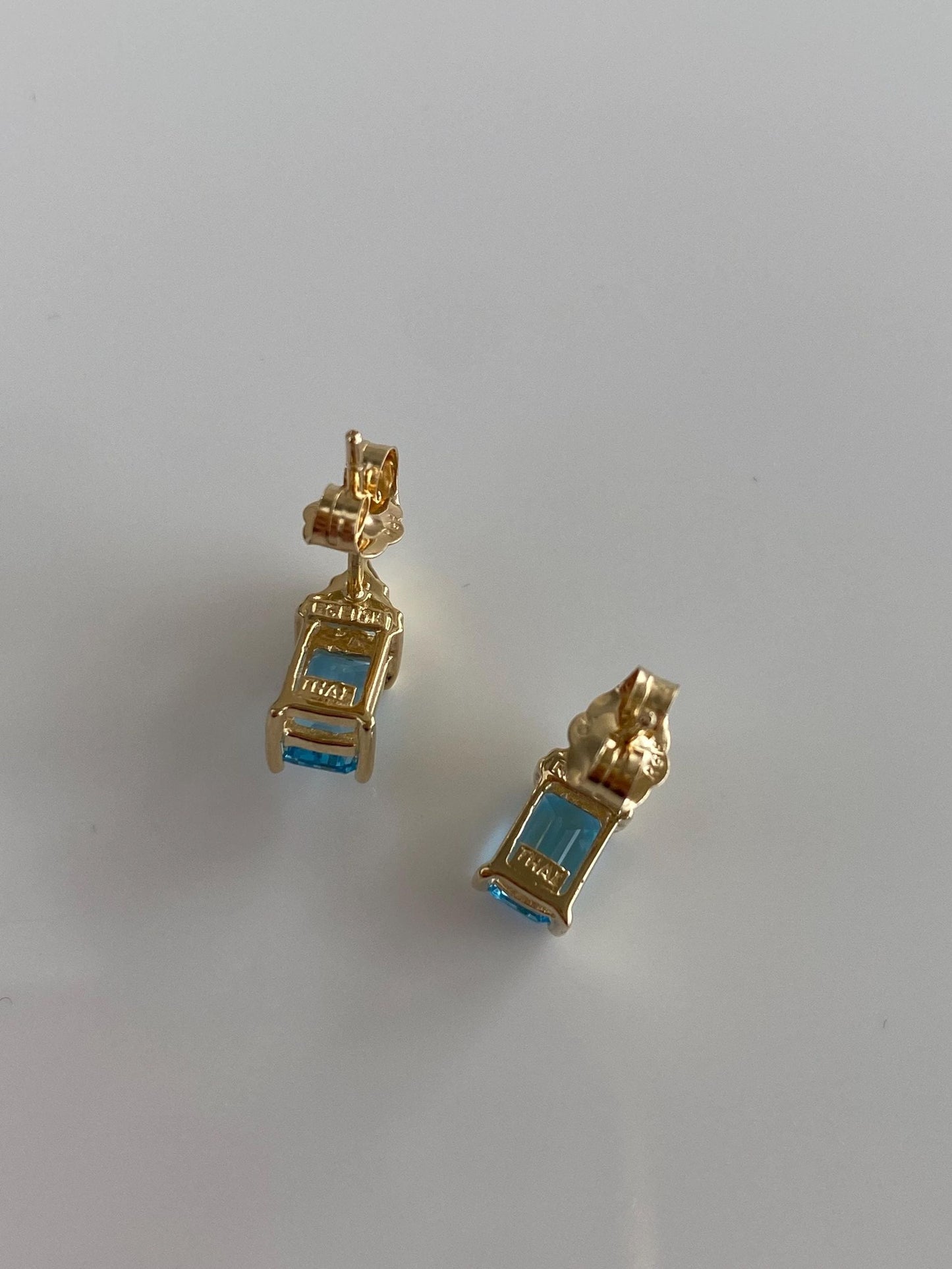 Vintage Solid 10k Yellow Gold Clear & Blue Topaz Stud Earrings