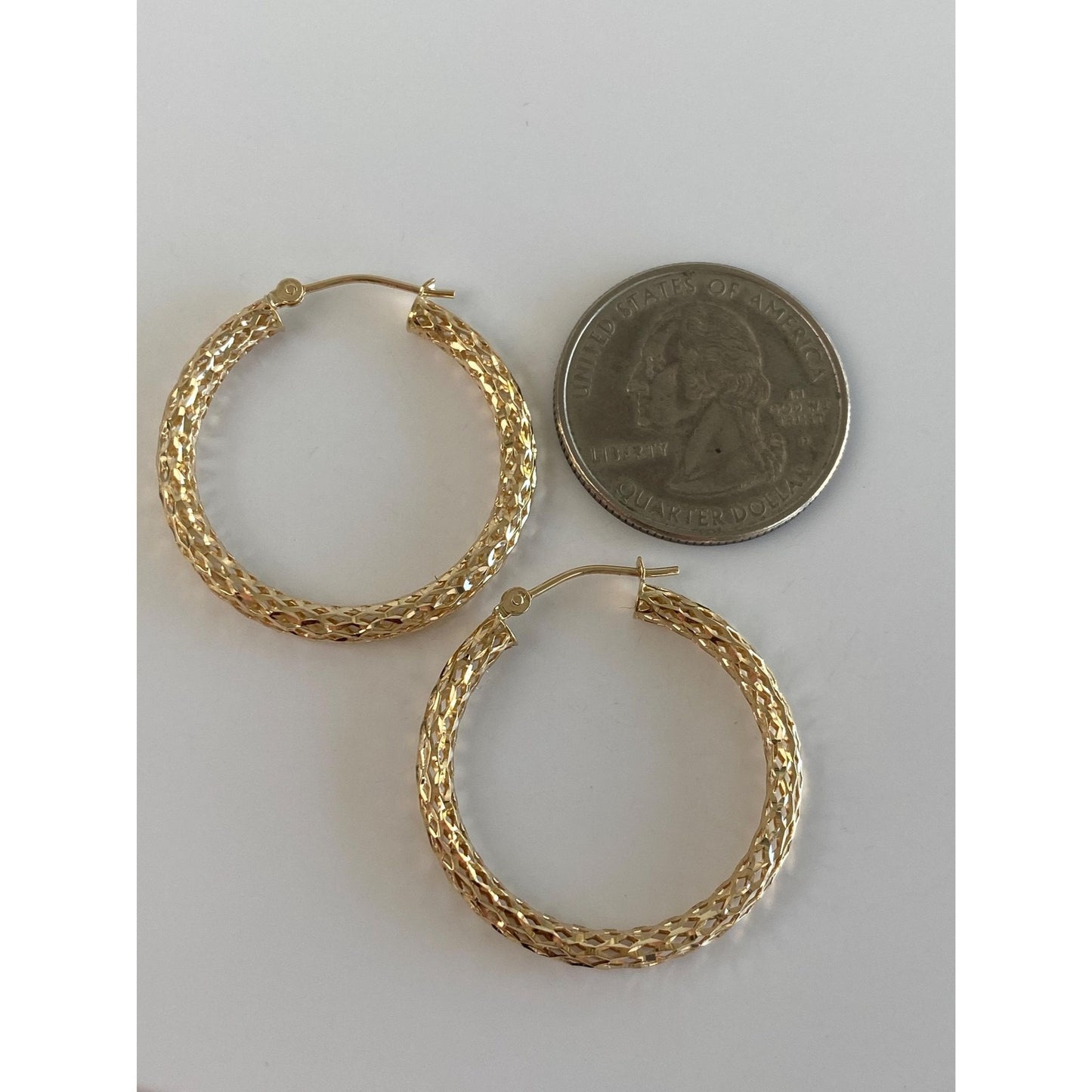 Vintage 14k Yellow Gold Diamond Cut Woven Hoop Earrings