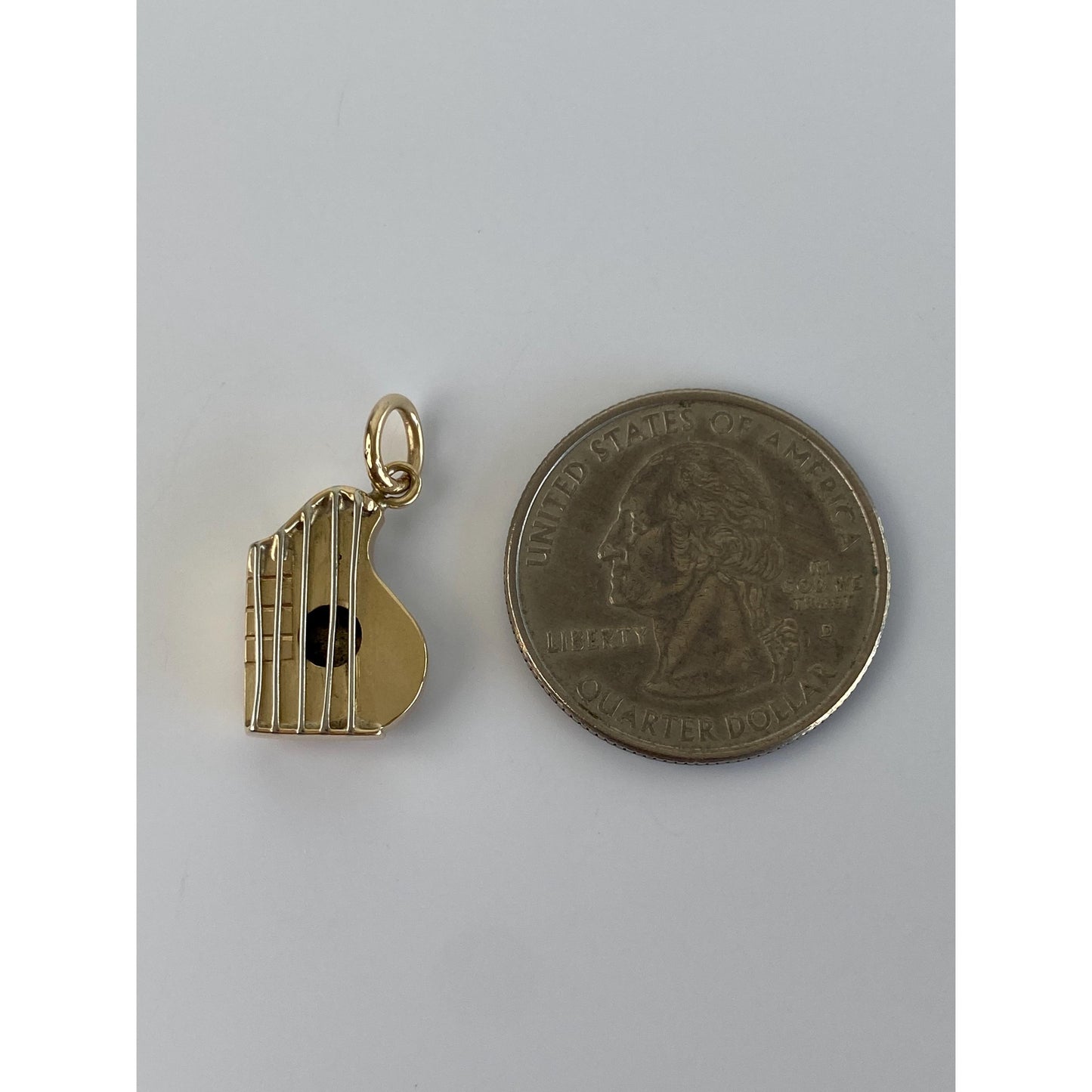Vintage 14k Yellow Gold Instrument Flat Guitar Charm