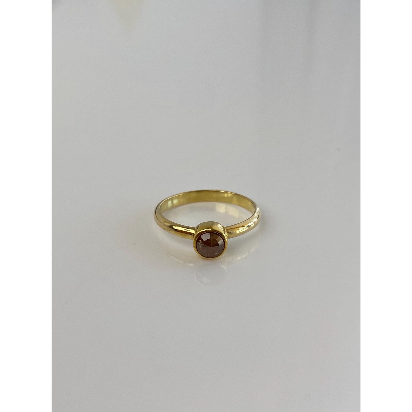 Vintage Solid 18k Yellow Gold Brown Diamond Ring - Size 6.75