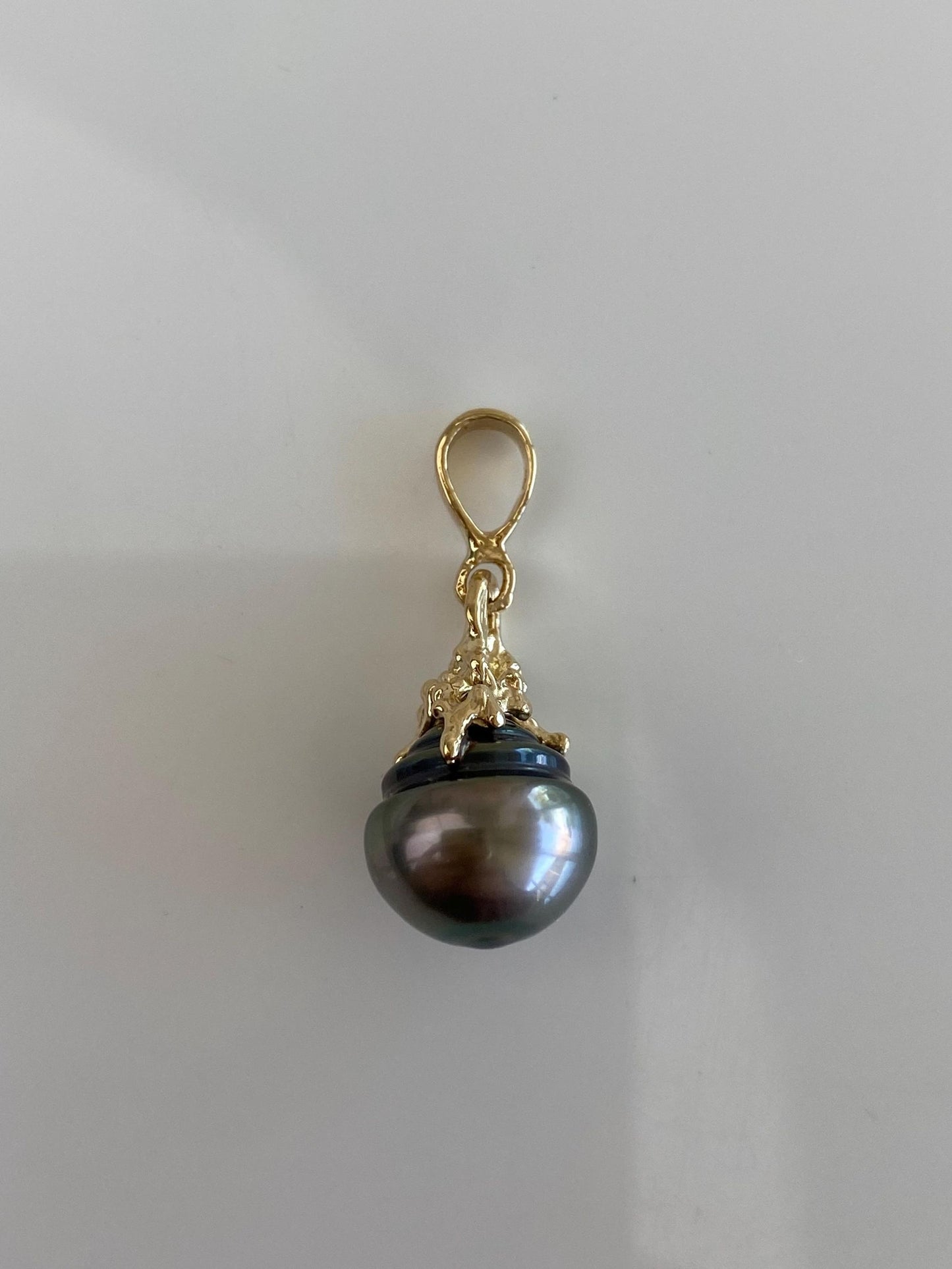 Vintage Solid 14k Yellow Gold Organic Grey Baroque Pearl Charm