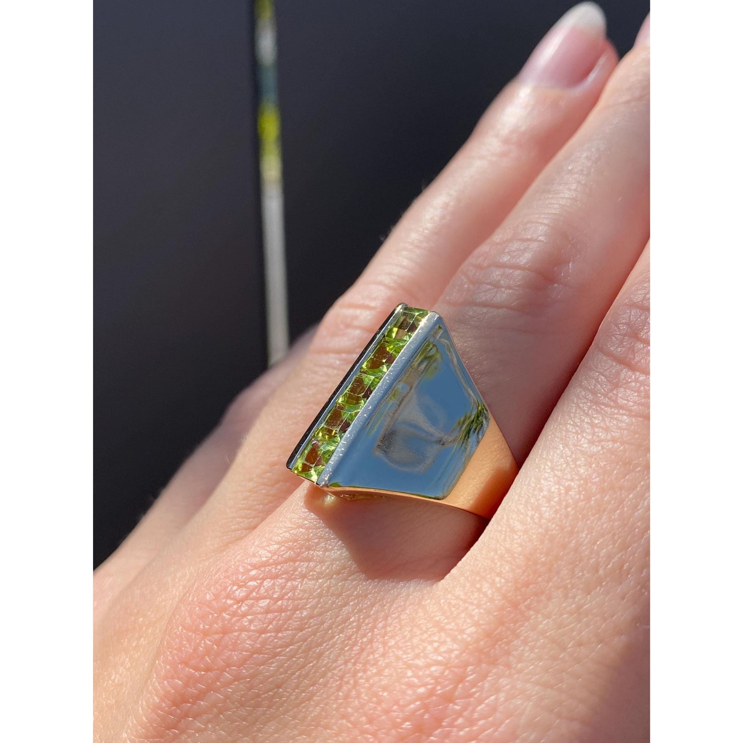 Solid 14k Yellow Gold Peridot Row Ring - Size 7