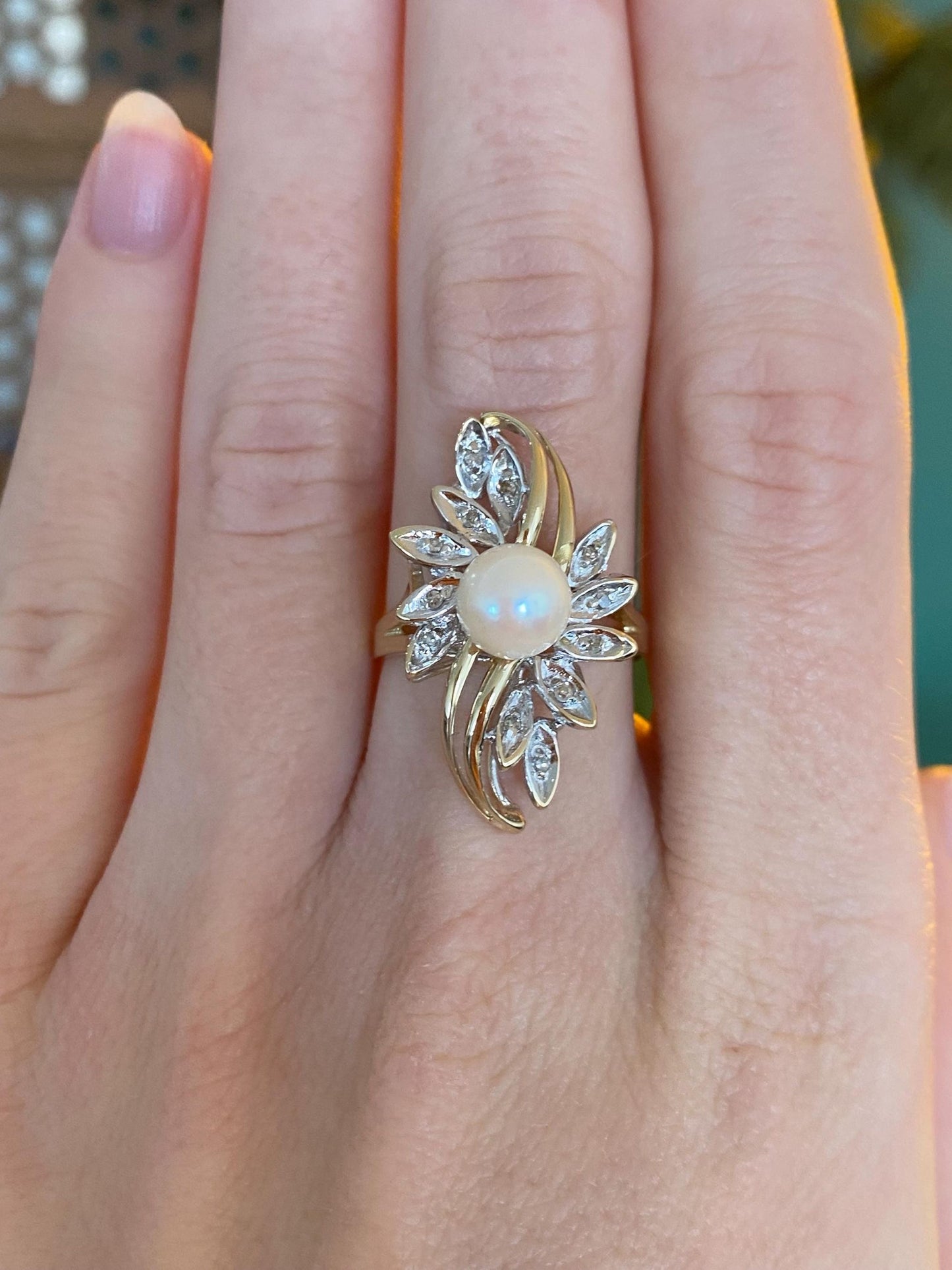 Vintage Solid 14k White & Yellow Gold Pearl Diamond Ring - Size 6.75