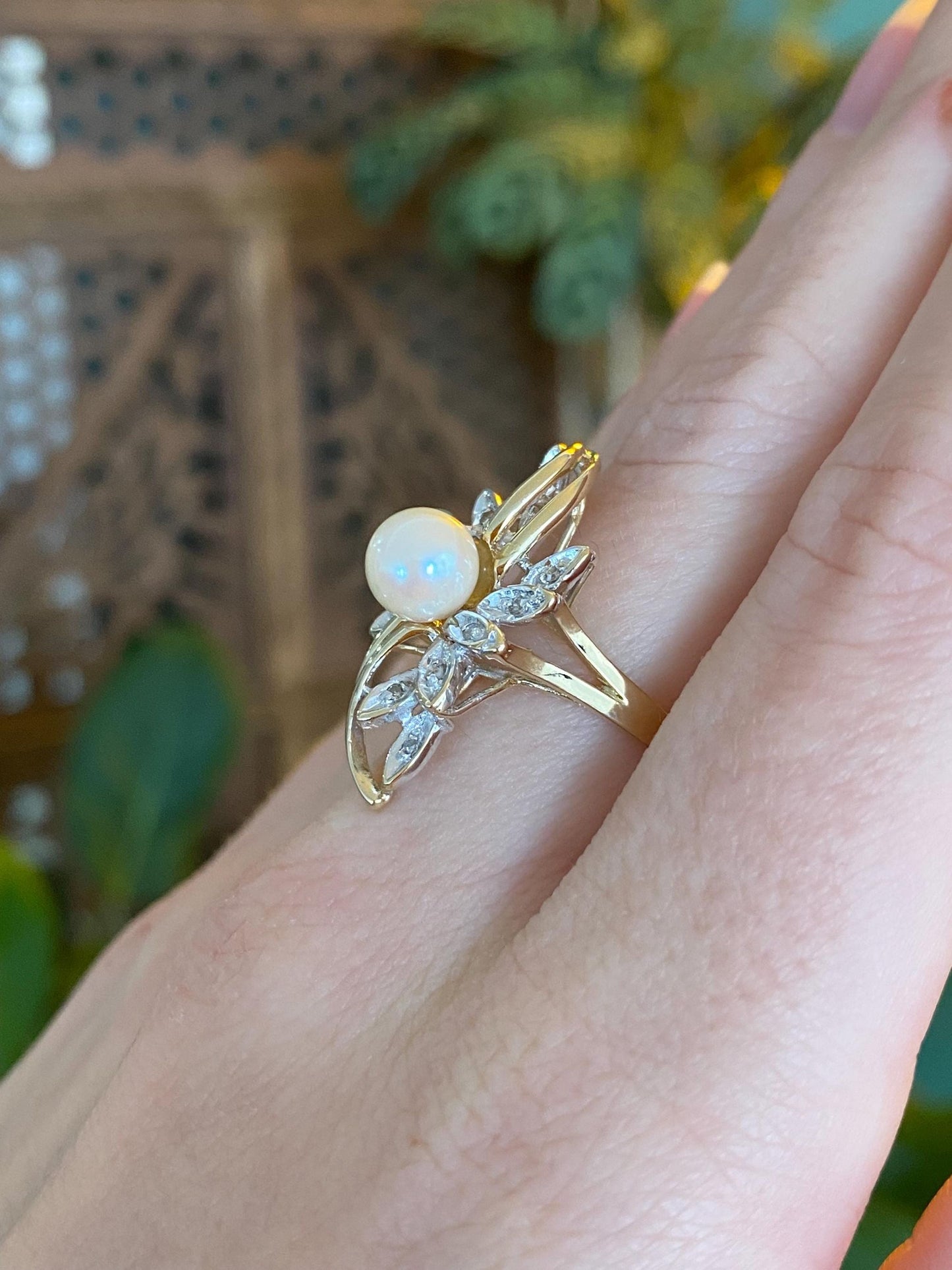 Vintage Solid 14k White & Yellow Gold Pearl Diamond Ring - Size 6.75