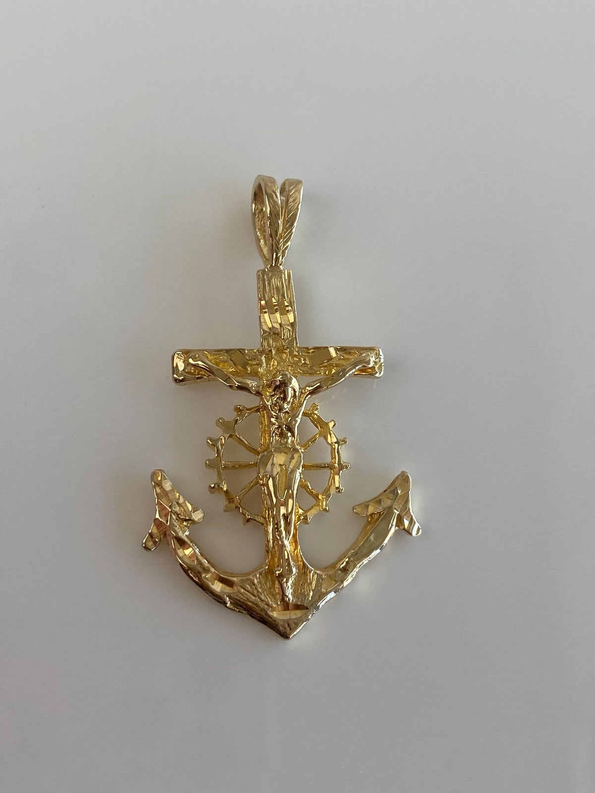 Vintage Solid 14k Yellow Gold Diamond Cut Crucifix Helm Anchor Charm