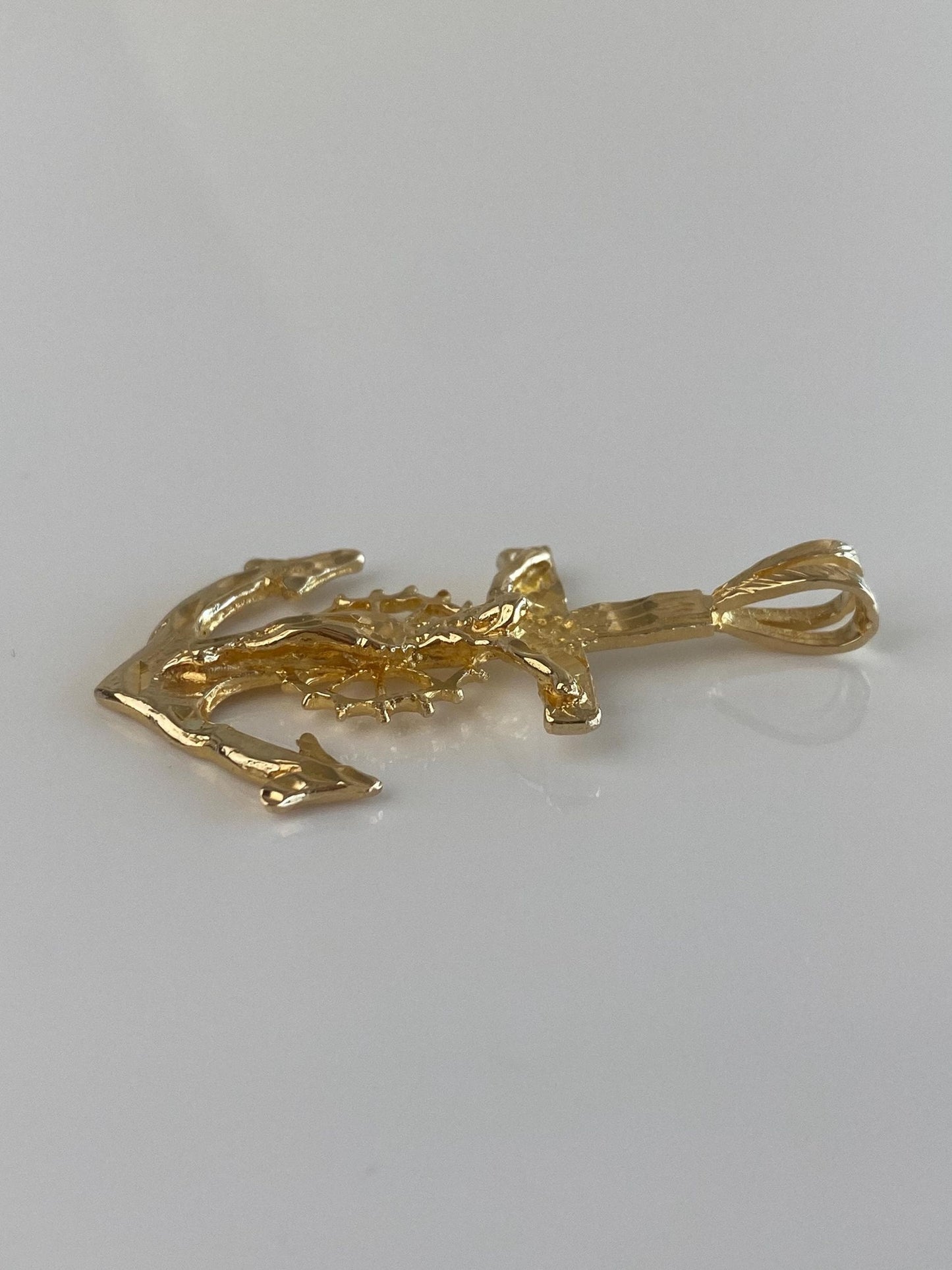 Vintage Solid 14k Yellow Gold Diamond Cut Crucifix Helm Anchor Charm