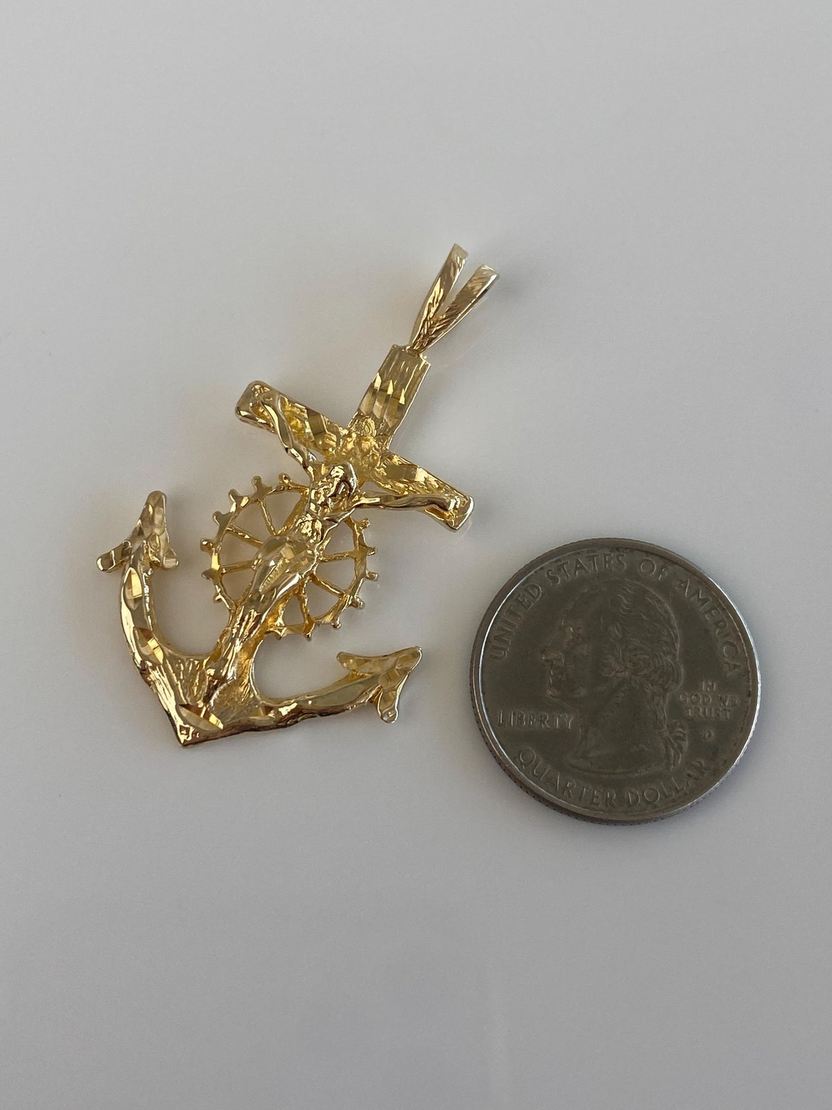 Vintage Solid 14k Yellow Gold Diamond Cut Crucifix Helm Anchor Charm