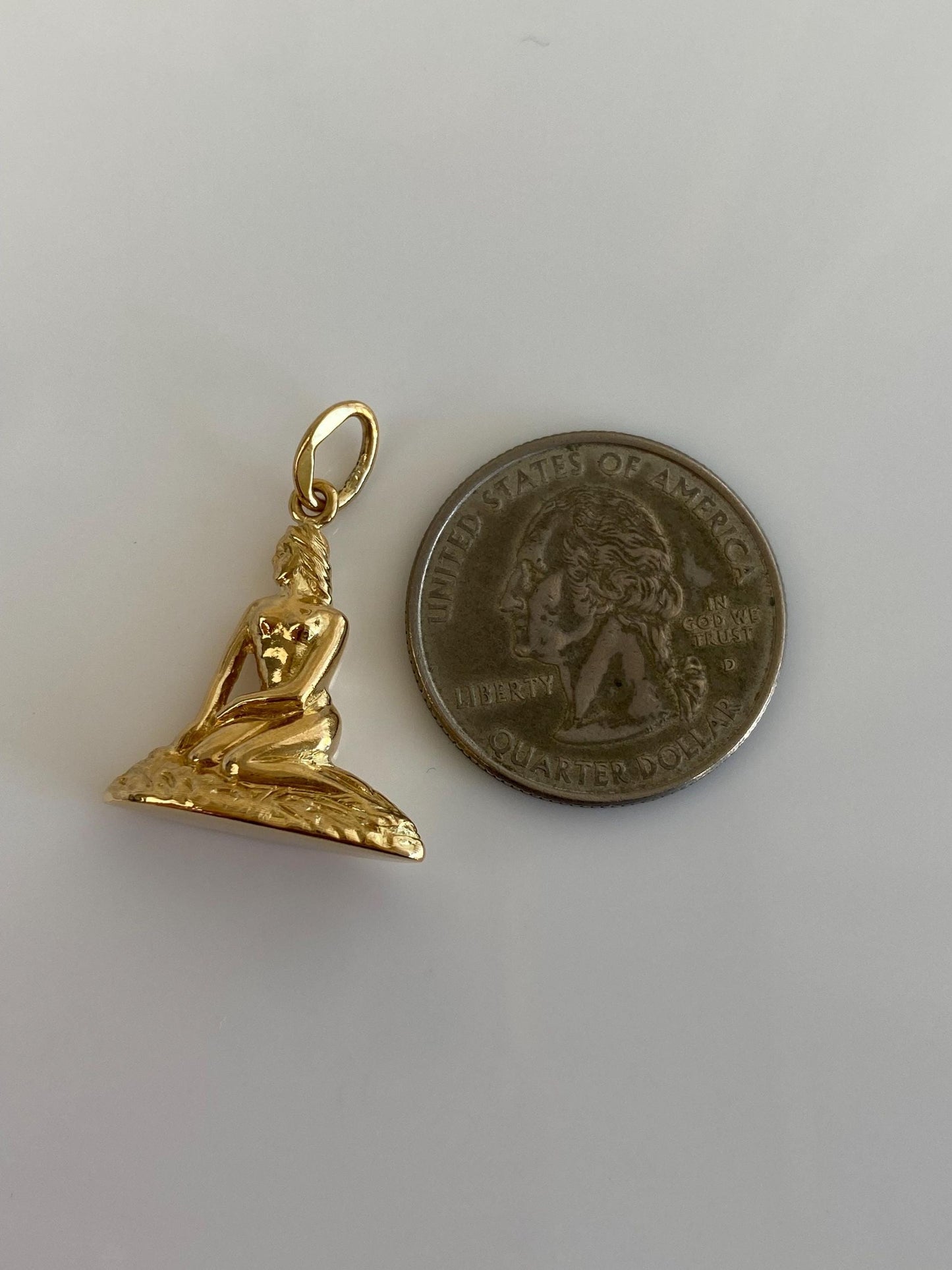 Vintage 18k Yellow Gold Copenhagen Mermaid Lady Charm