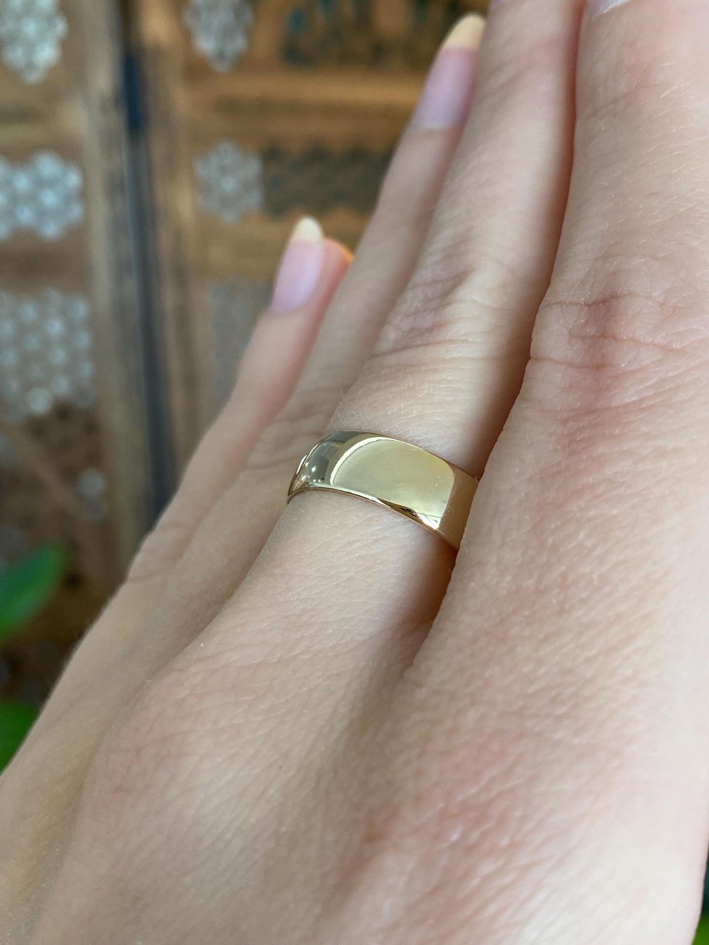 Vintage Solid 14k Yellow Gold Ring Band - Size 8.25