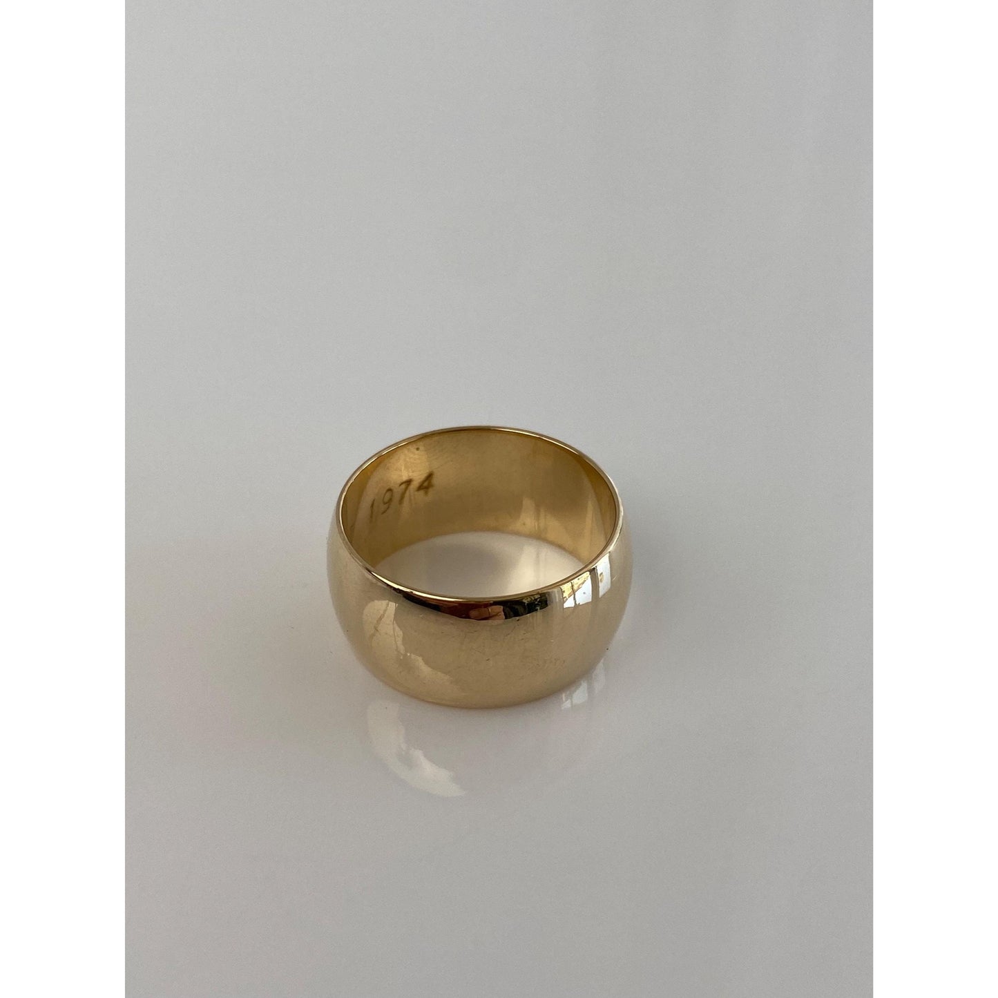 Vintage Solid 14k Yellow Gold Wide Ring Band - Size 8.25