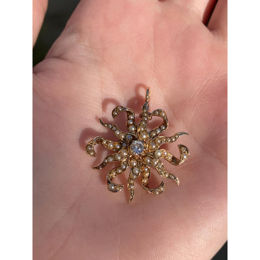 Vintage Solid 14k Yellow Gold Diamond Seed Pearl Wavy Star Charm