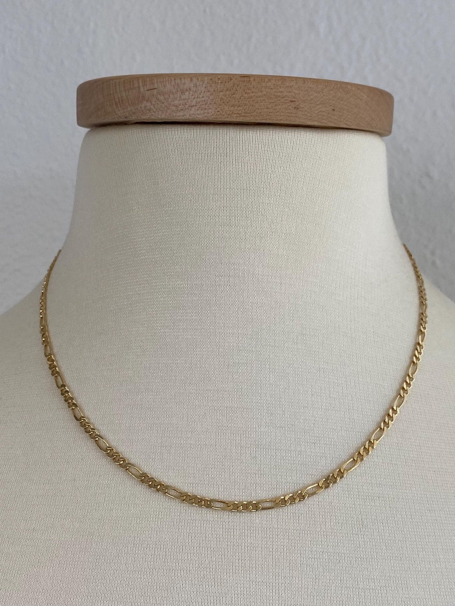 Vintage Solid 14k Yellow Gold Figaro Chain Necklace - 18 inches