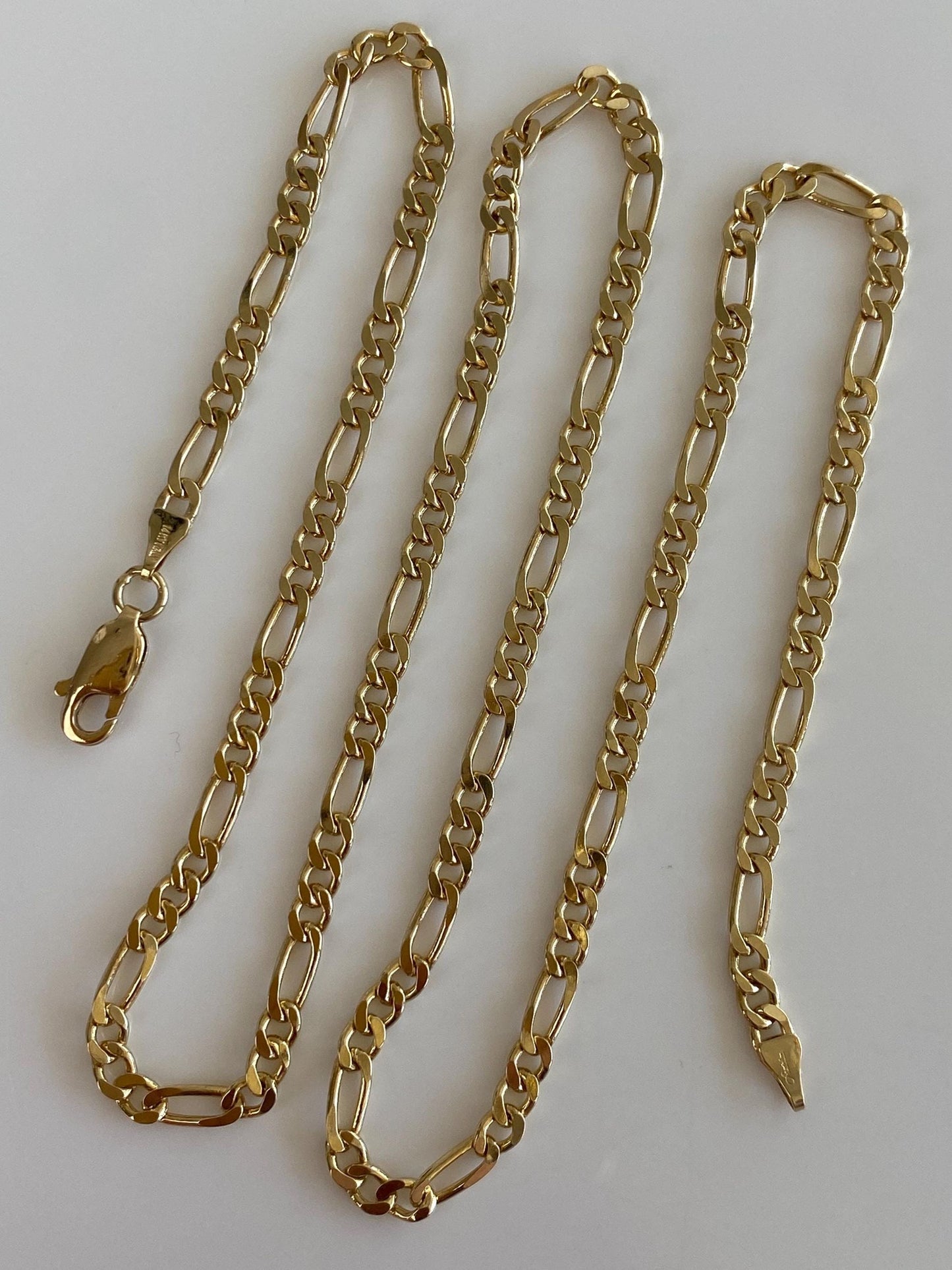 Vintage Solid 14k Yellow Gold Figaro Chain Necklace - 18 inches