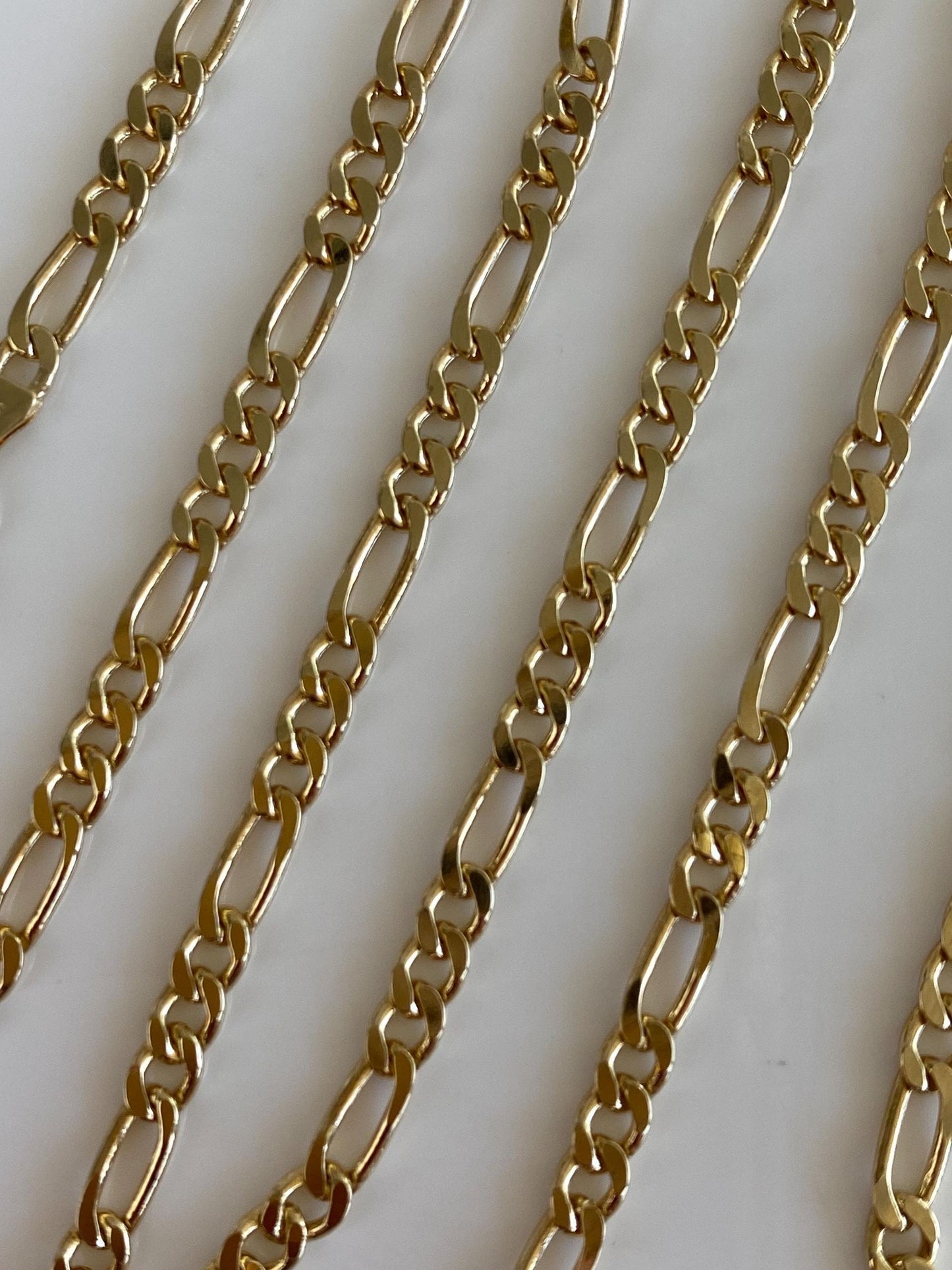 Vintage Solid 14k Yellow Gold Figaro Chain Necklace - 18 inches
