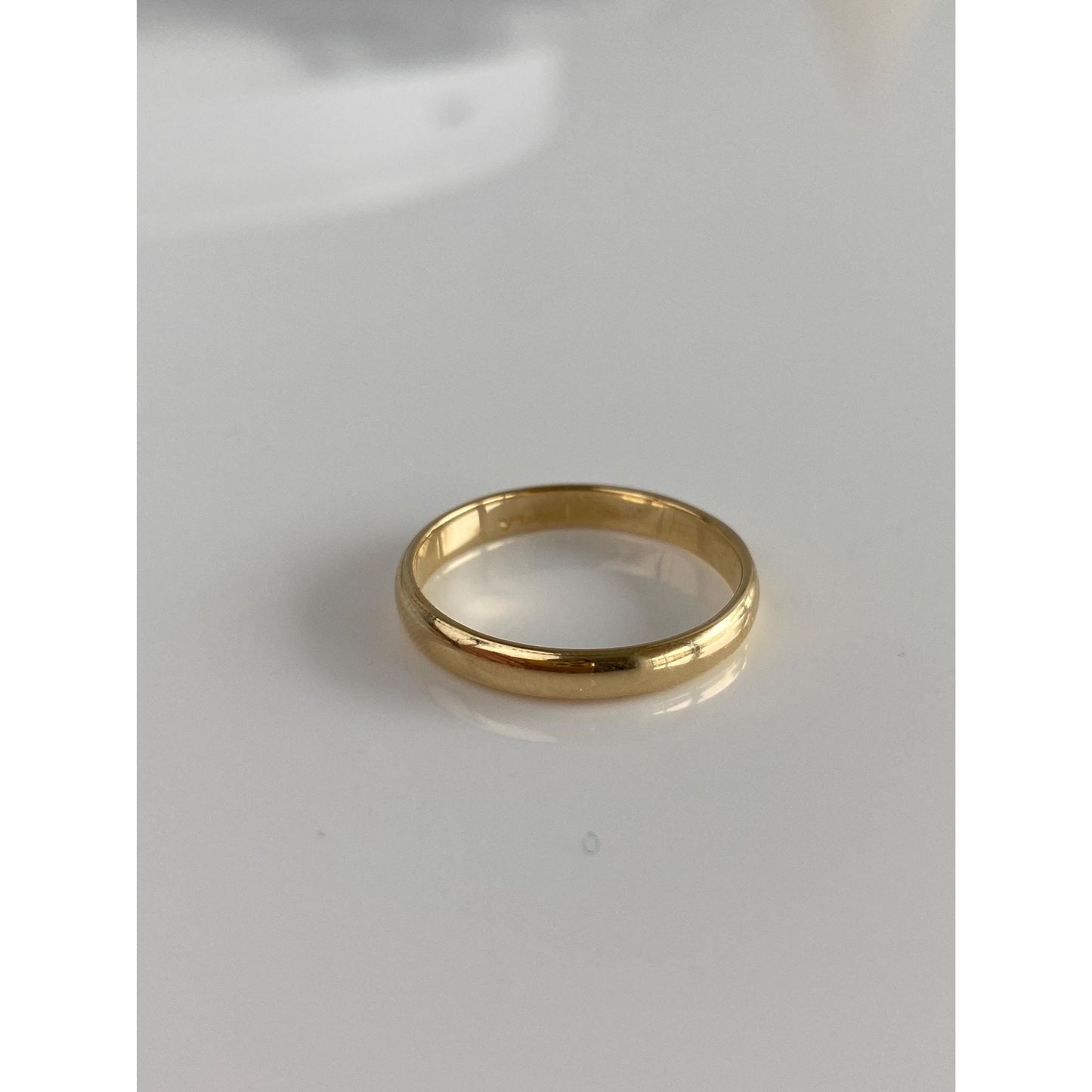 Vintage Solid 14k Yellow Gold Ring Band - Size 7.75