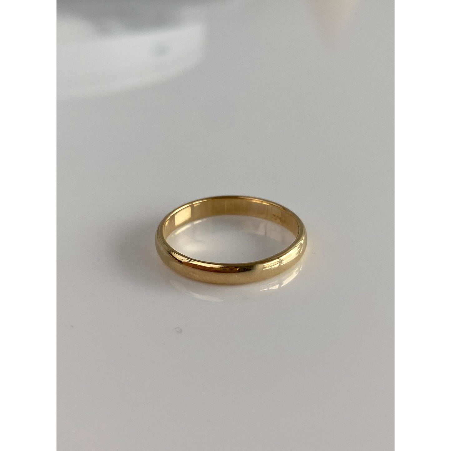 Vintage Solid 14k Yellow Gold Ring Band - Size 7.75