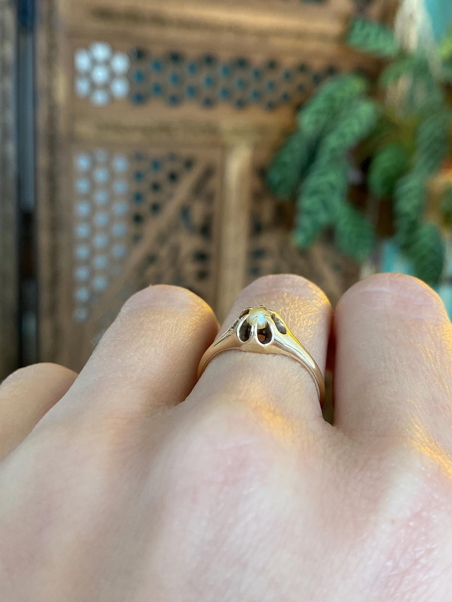 Vintage Solid 14k Yellow Gold Pearl Ring - Size 6