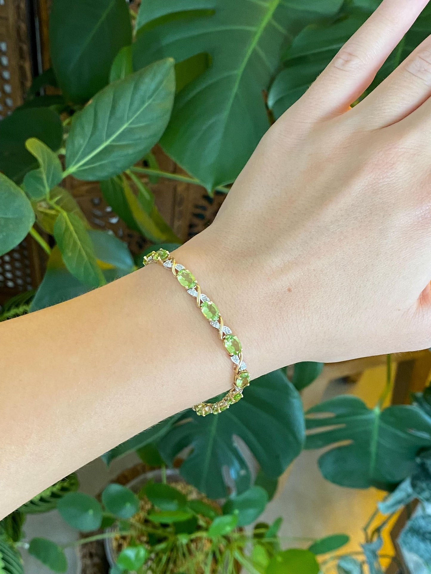 Vintage Solid 10k White & Yellow Gold Diamond Peridot Link Bracelet - 7.25 inches