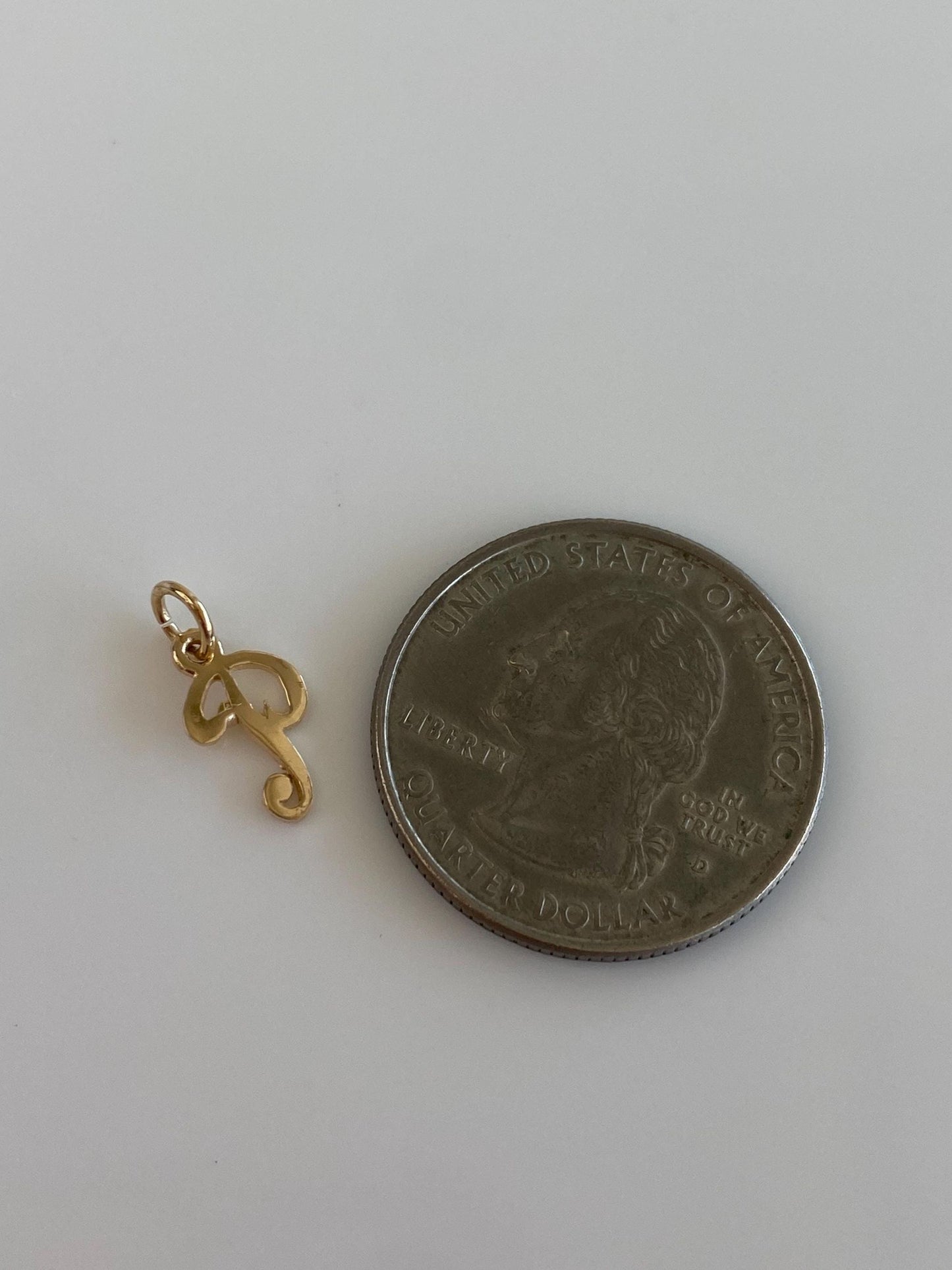 Vintage Solid 14k Yellow Gold Initial 'P' Charm