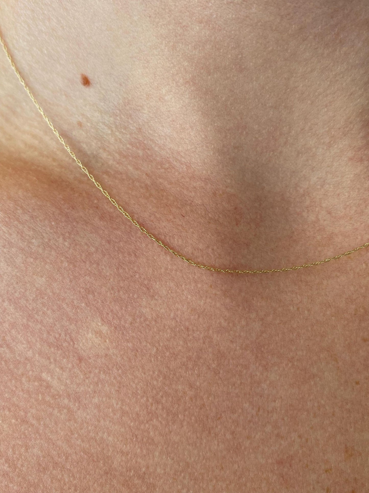 Vintage Solid 10k Yellow Gold Dainty Chain Necklace - 16.5 inches