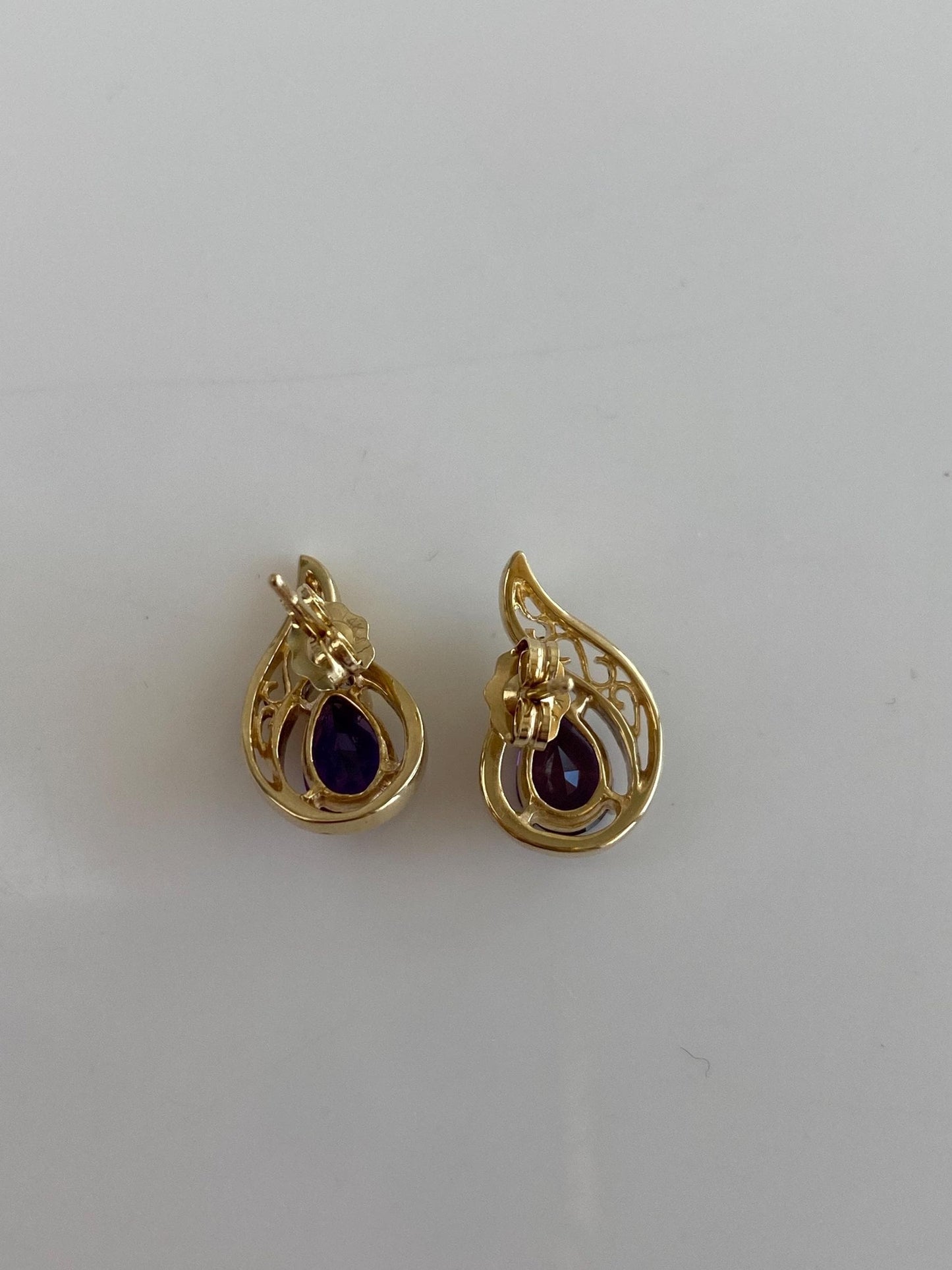 Vintage Solid 14k Yellow Gold Amethyst Diamond Stud Earrings