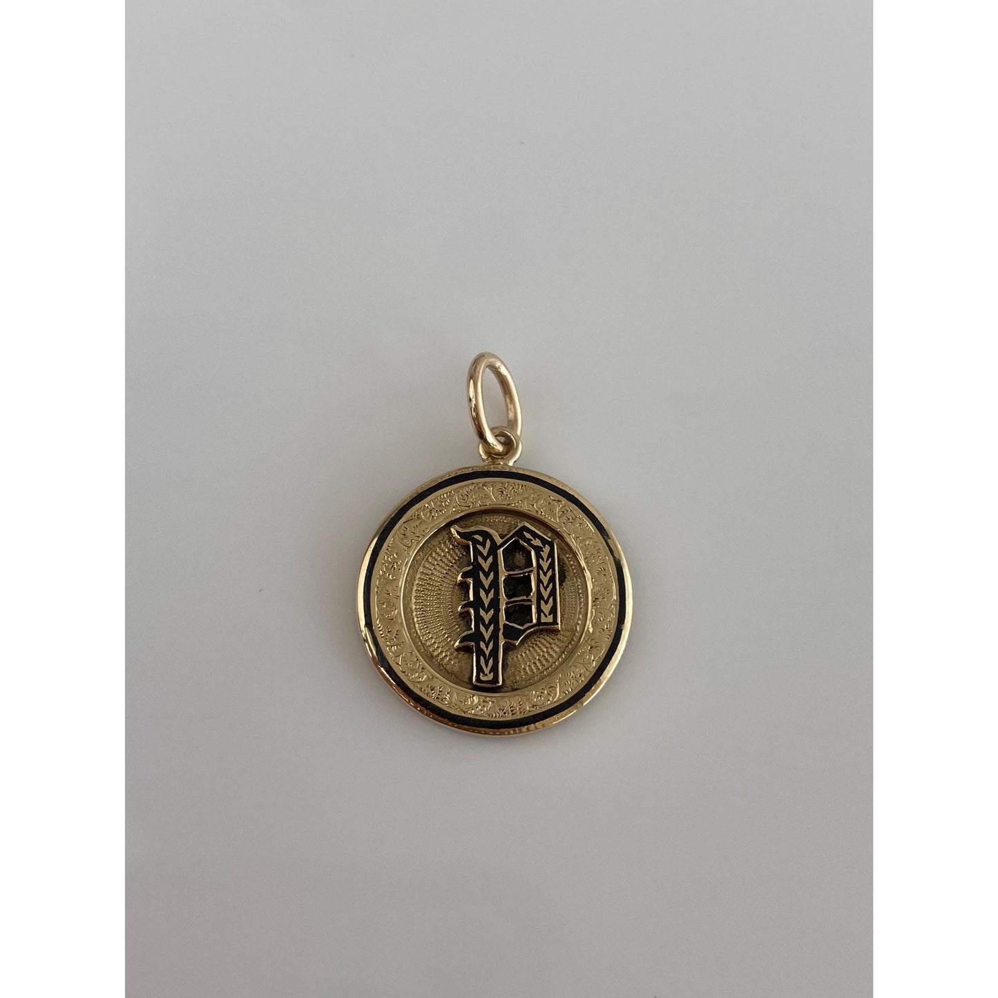 Vintage Solid 14k Yellow Gold Black Enamel Initial 'P' Cufflink Conversion Charm