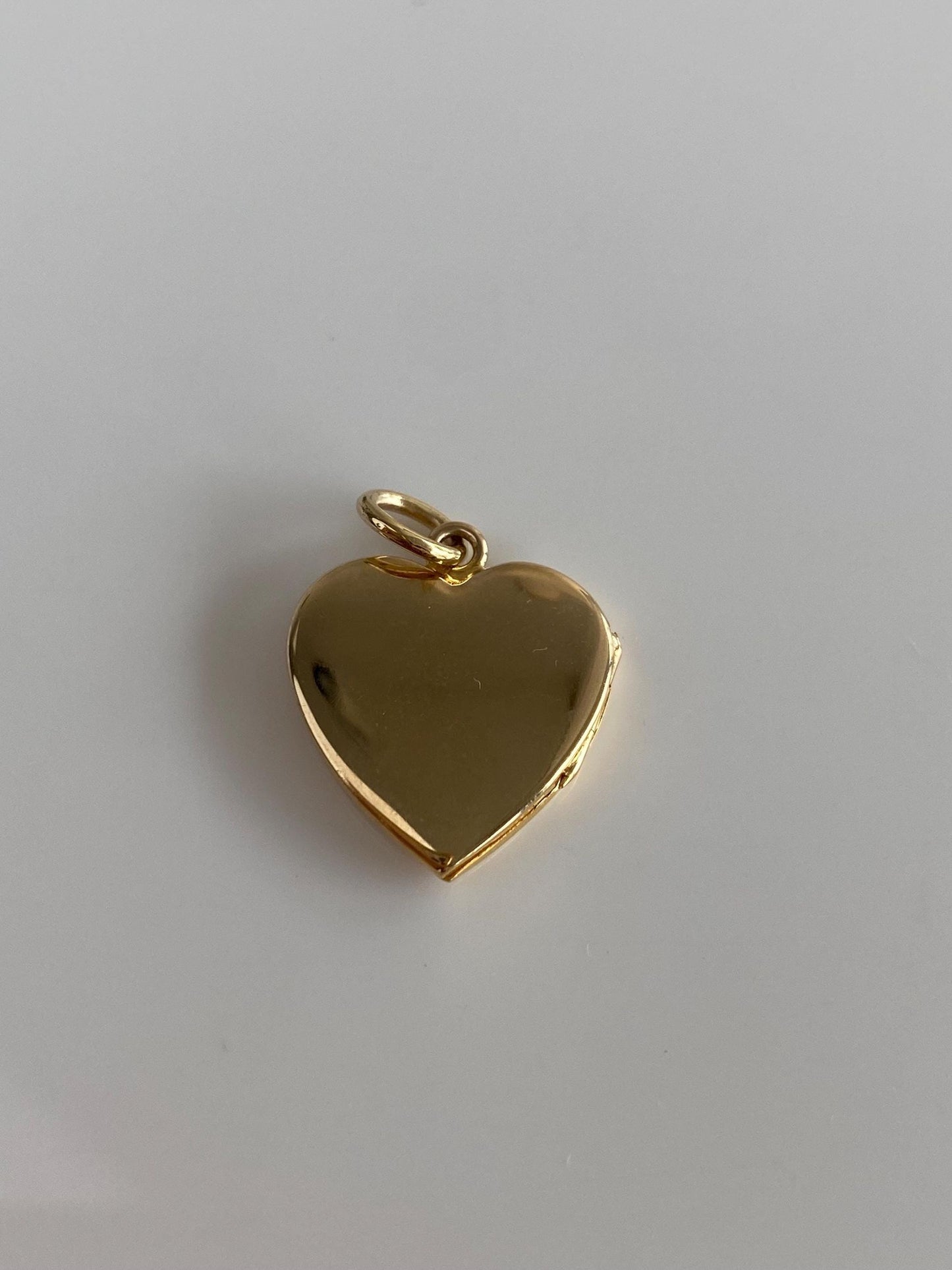 Vintage Solid 9k Yellow Gold Engraved Heart Locket Charm