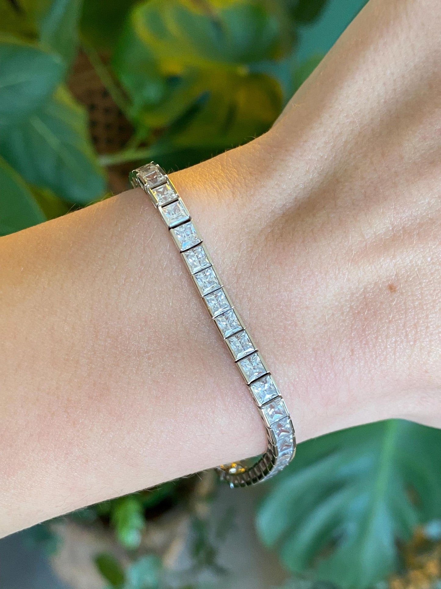 Vintage Solid 10k White Gold Cubic Zirconia Line Bracelet - 7 inches