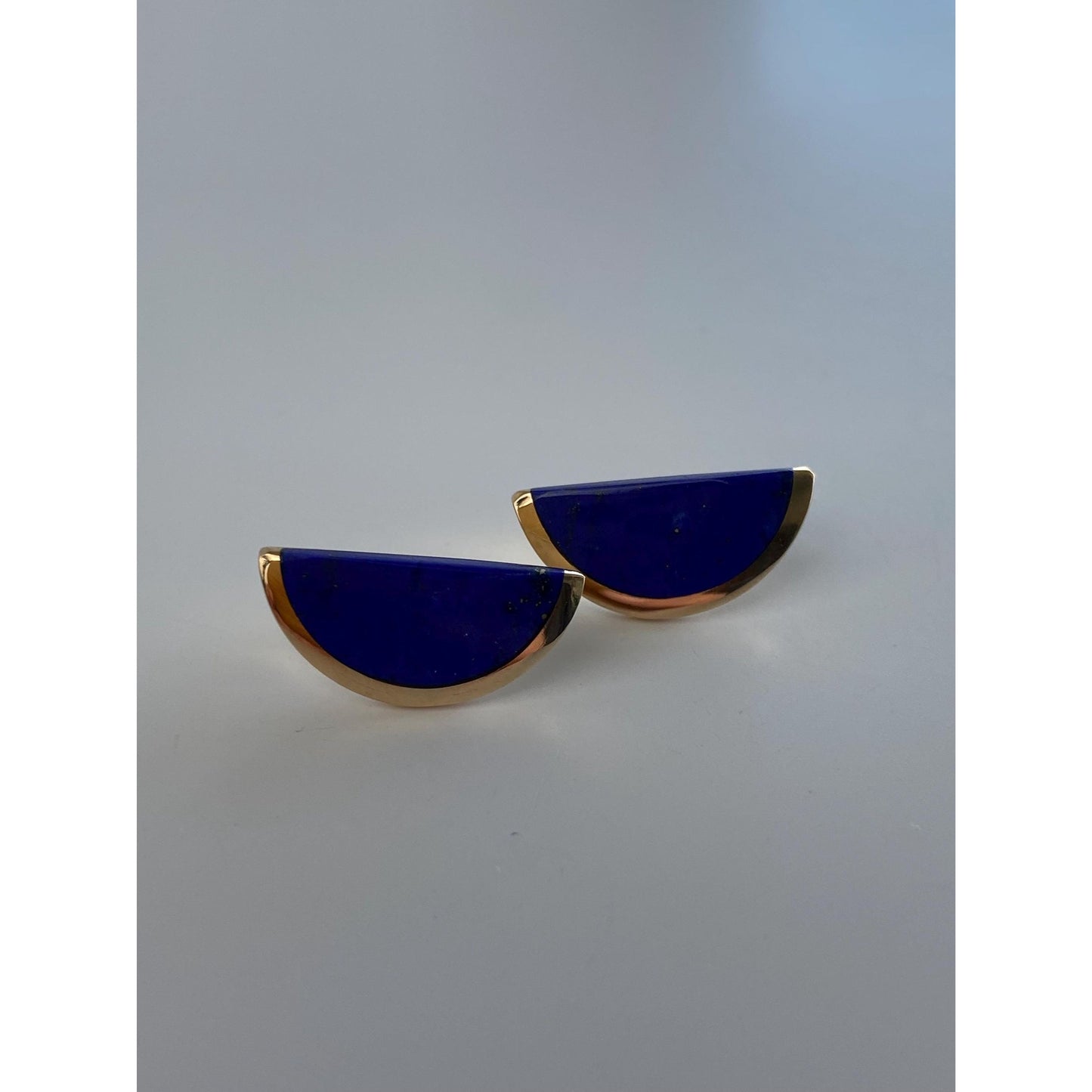 Vintage Solid 14k Yellow Gold Blue Lapis Lazuli Inlay Stud Earrings