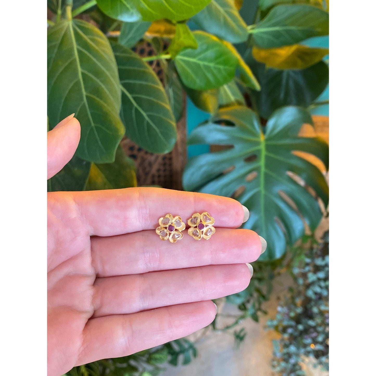 Vintage Solid 20k Yellow Gold Raw Diamond Ruby Flower Stud Earrings