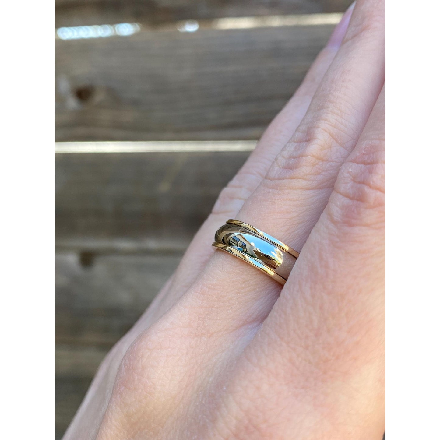 Vintage Solid 14k White & Yellow Gold Lined Ring Band - Size 6