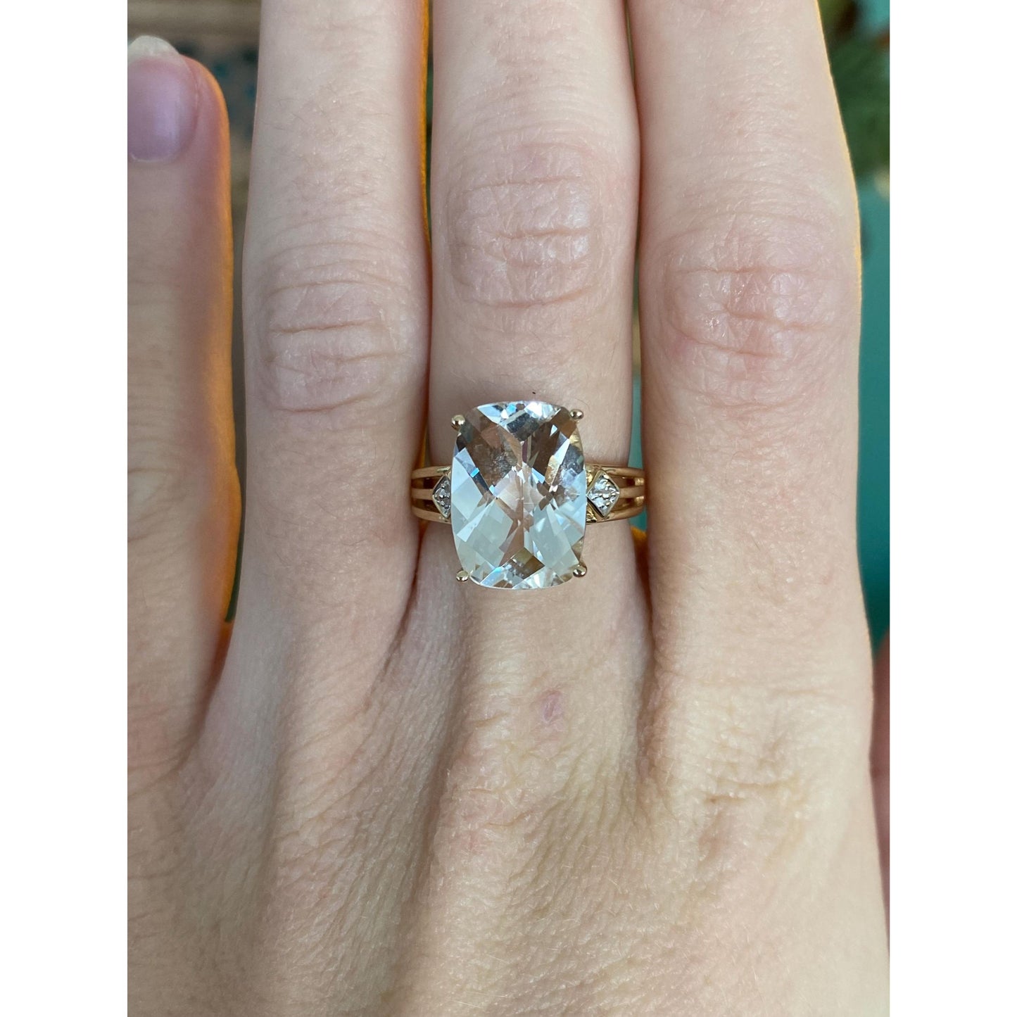 Vintage Solid 10k Yellow Gold Faceted Clear Topaz Ring - Size 5.75