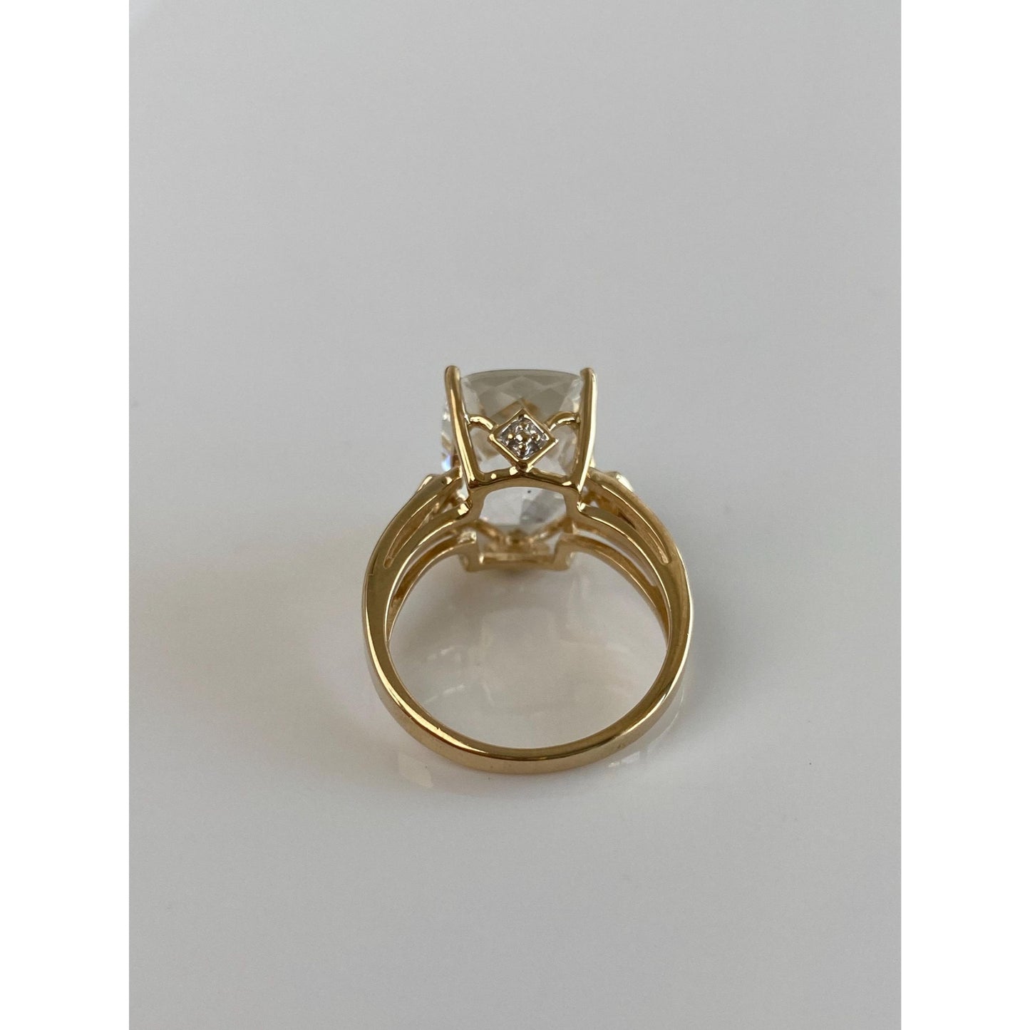 Vintage Solid 10k Yellow Gold Faceted Clear Topaz Ring - Size 5.75