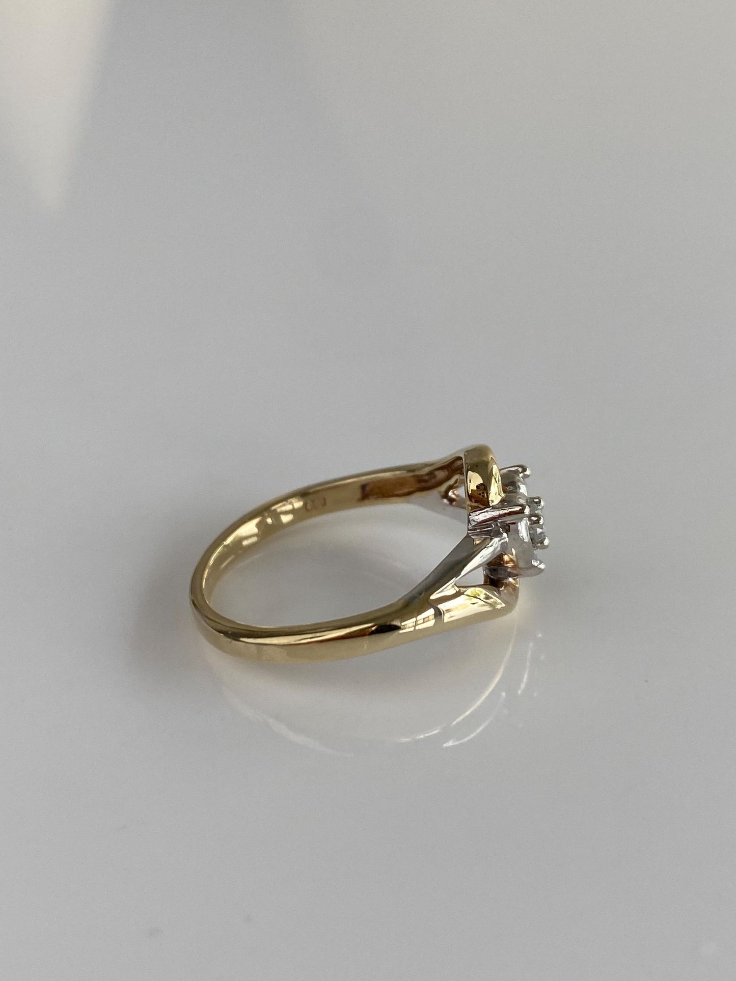 Vintage Solid 10k White & Yellow Gold Diamond Heart Ring - Size 6.5