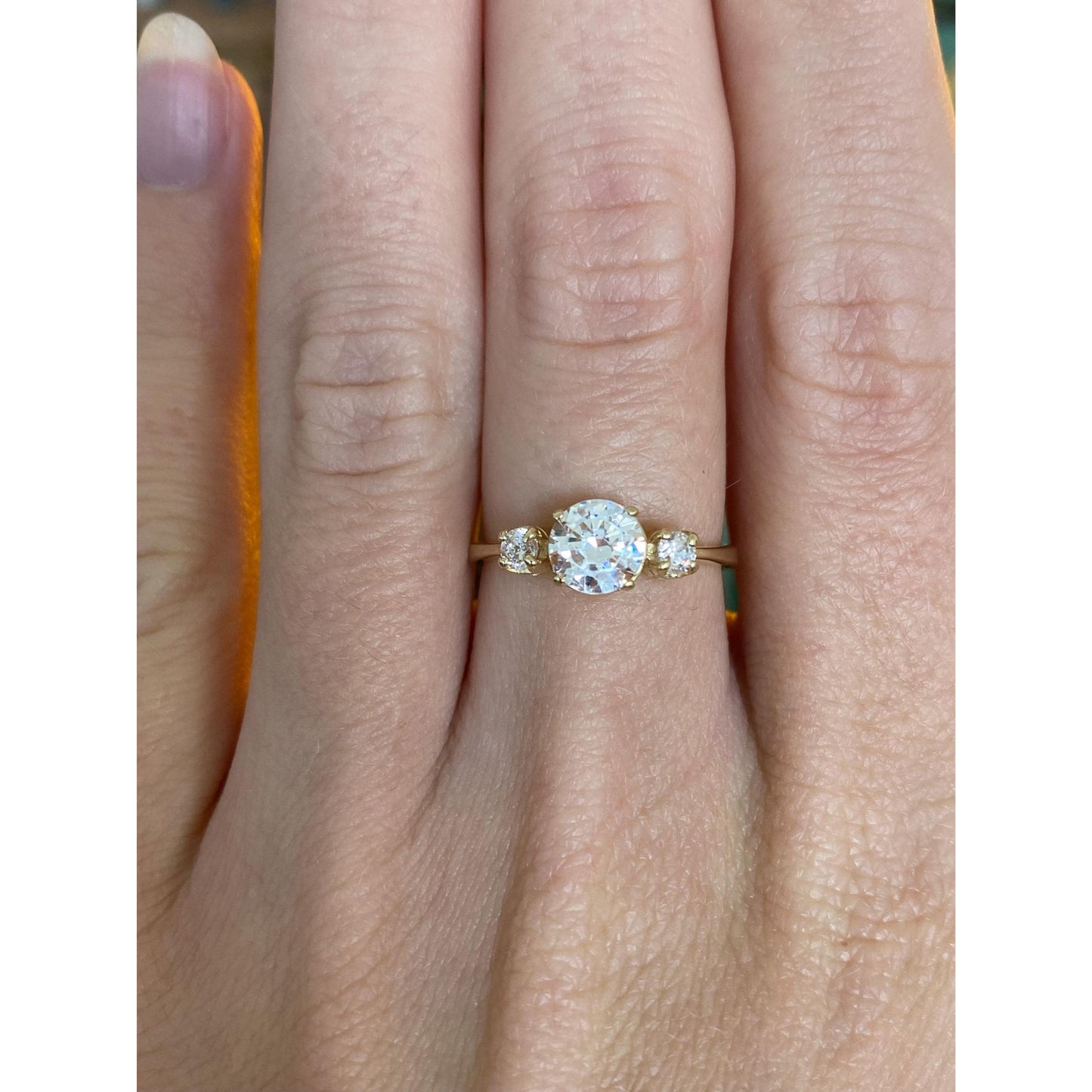 Solid 14k Yellow Gold Cubic Zirconia Ring Band - Size 5.5