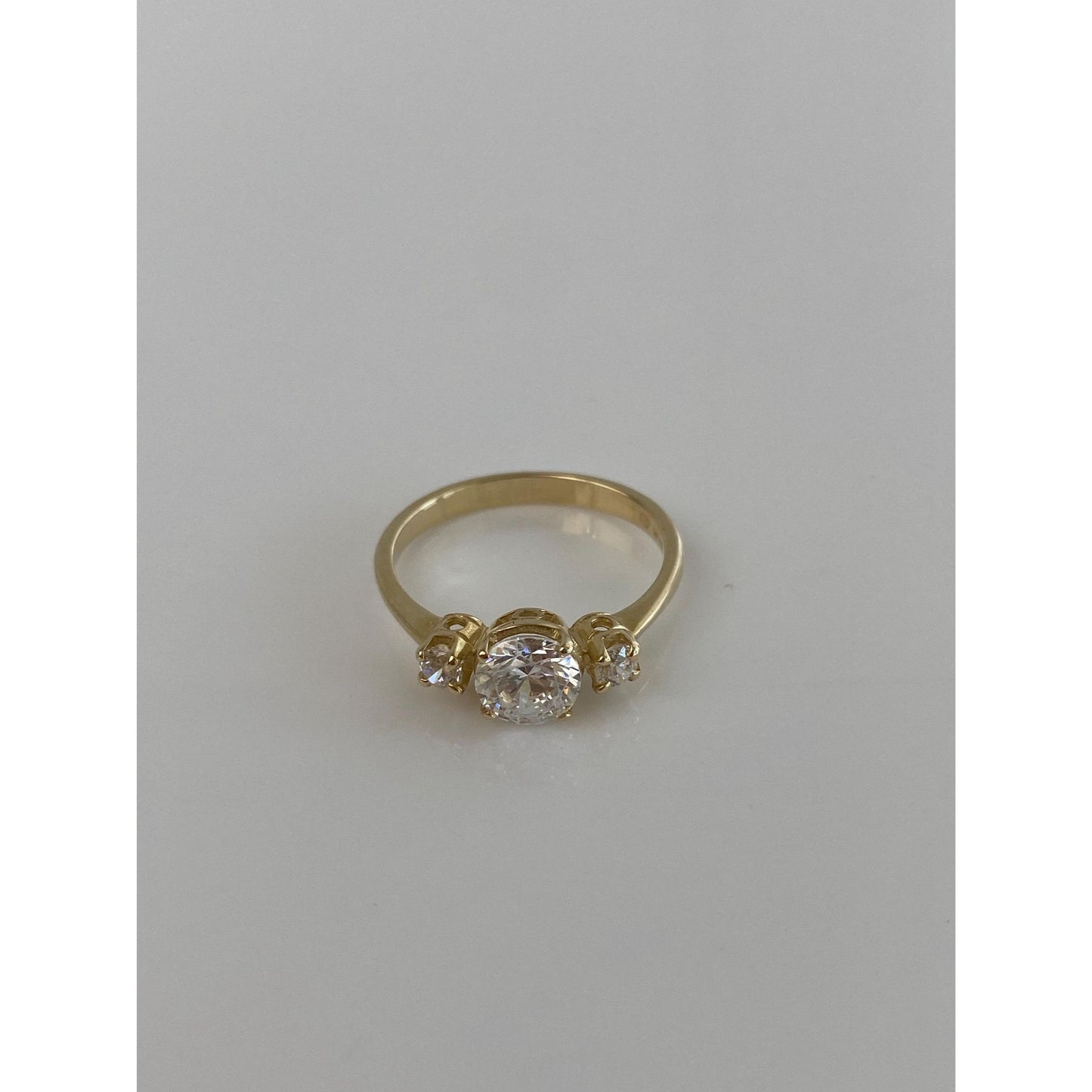 Solid 14k Yellow Gold Cubic Zirconia Ring Band - Size 5.5