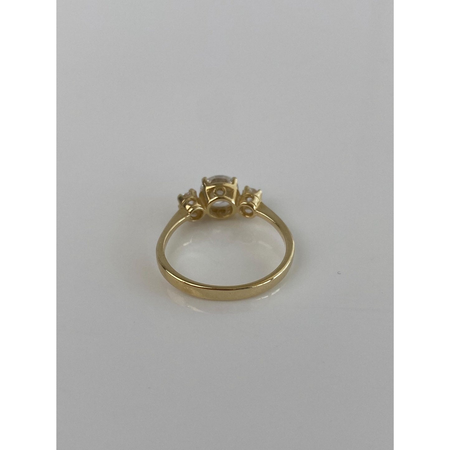Solid 14k Yellow Gold Cubic Zirconia Ring Band - Size 5.5