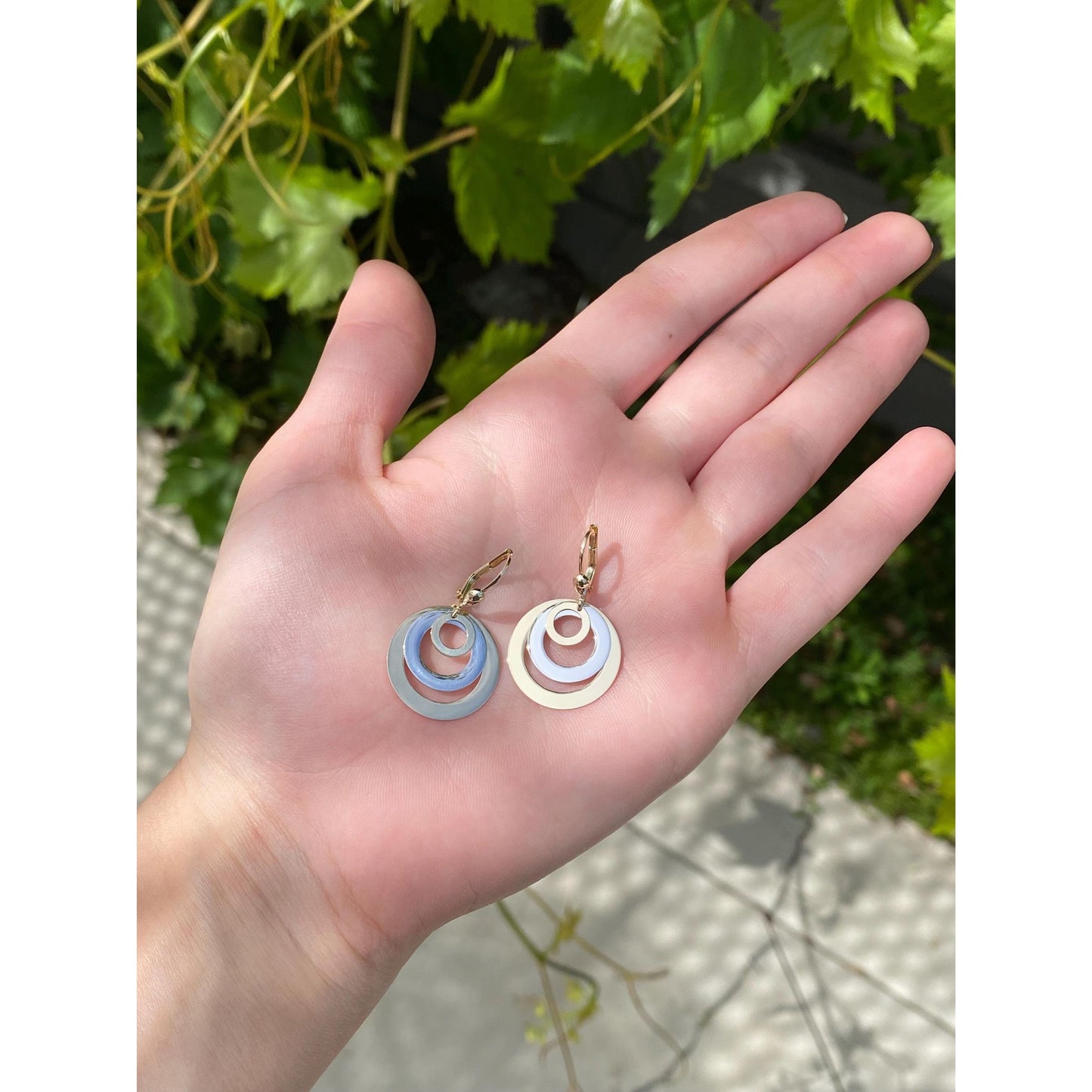 Vintage Solid 14k White & Yellow Gold Circle Dangle Earrings