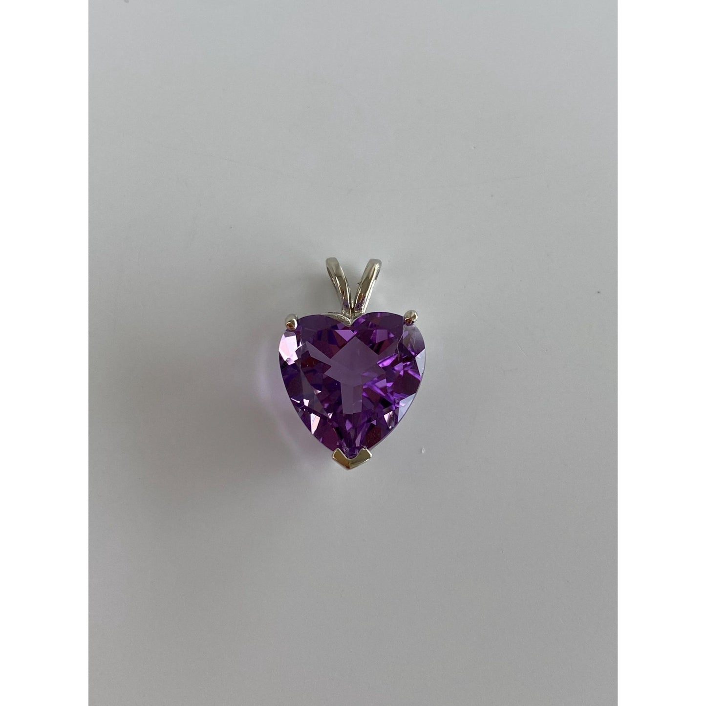 Vintage Solid 14k White Gold Amethyst Heart Charm