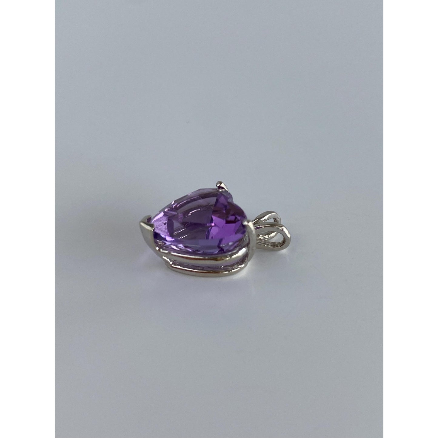 Vintage Solid 14k White Gold Amethyst Heart Charm