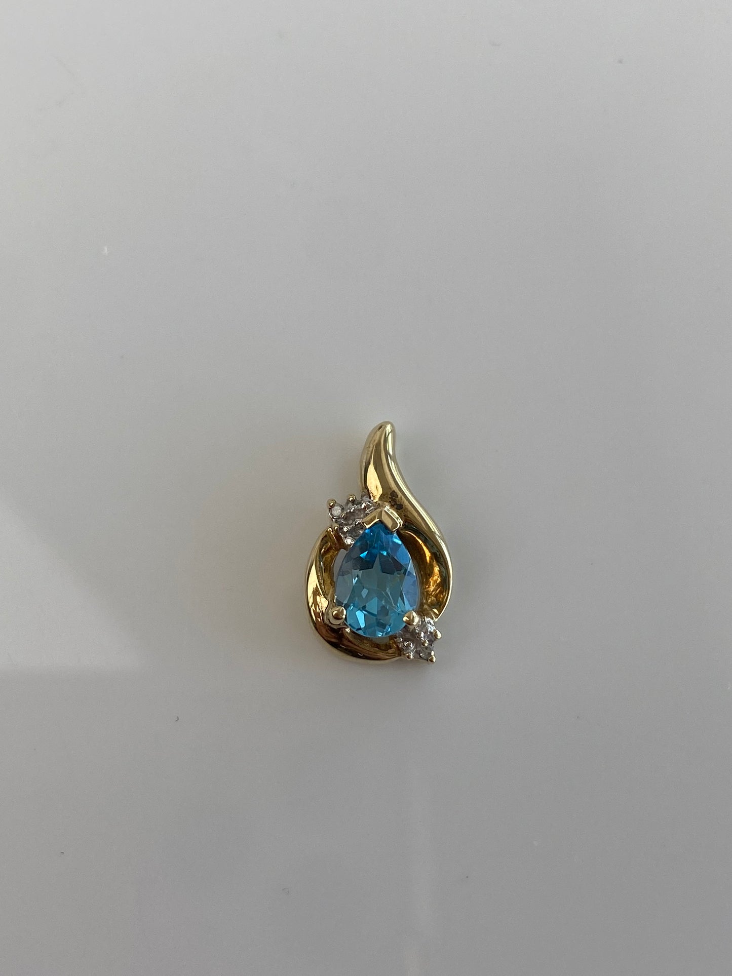 Vintage Solid 10k Diamond Topaz Charm