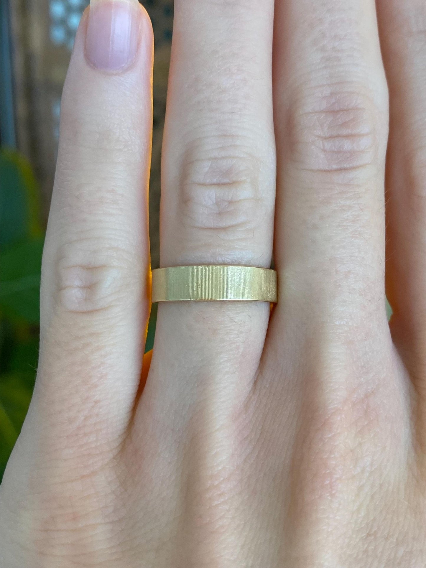 Vintage Solid 14k Yellow Gold Satin Ring Band - Size 5