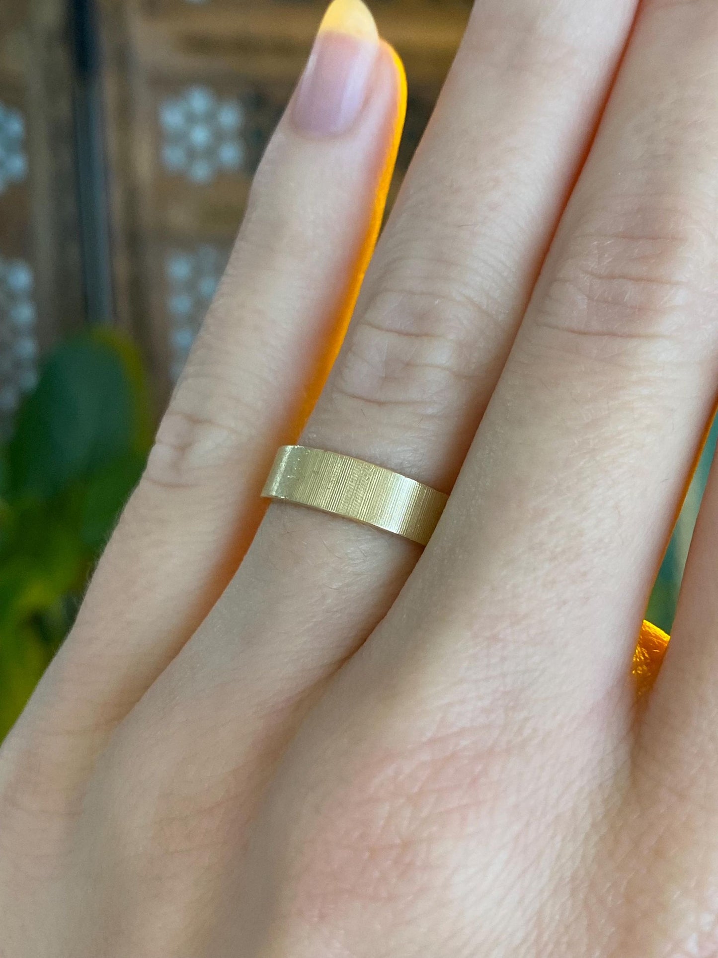 Vintage Solid 14k Yellow Gold Satin Ring Band - Size 5
