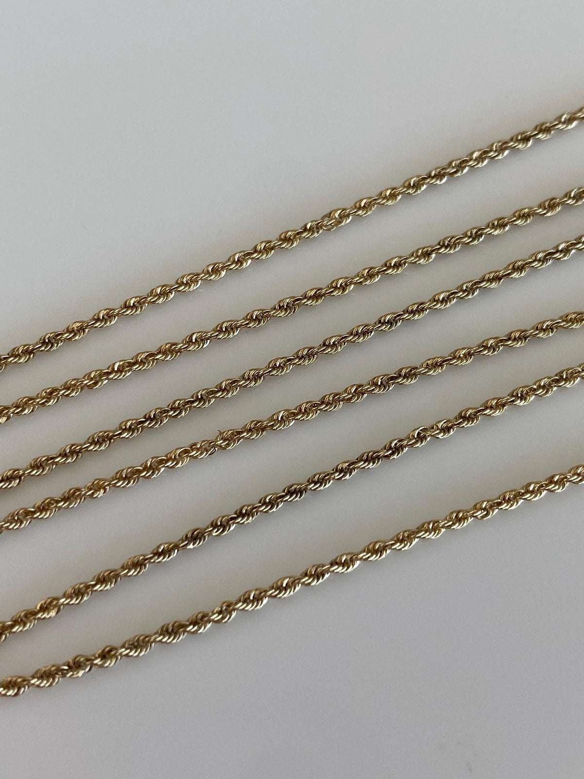 Vintage Solid 14k Yellow Gold Slim Rope Chain Necklace - 18.5 inches