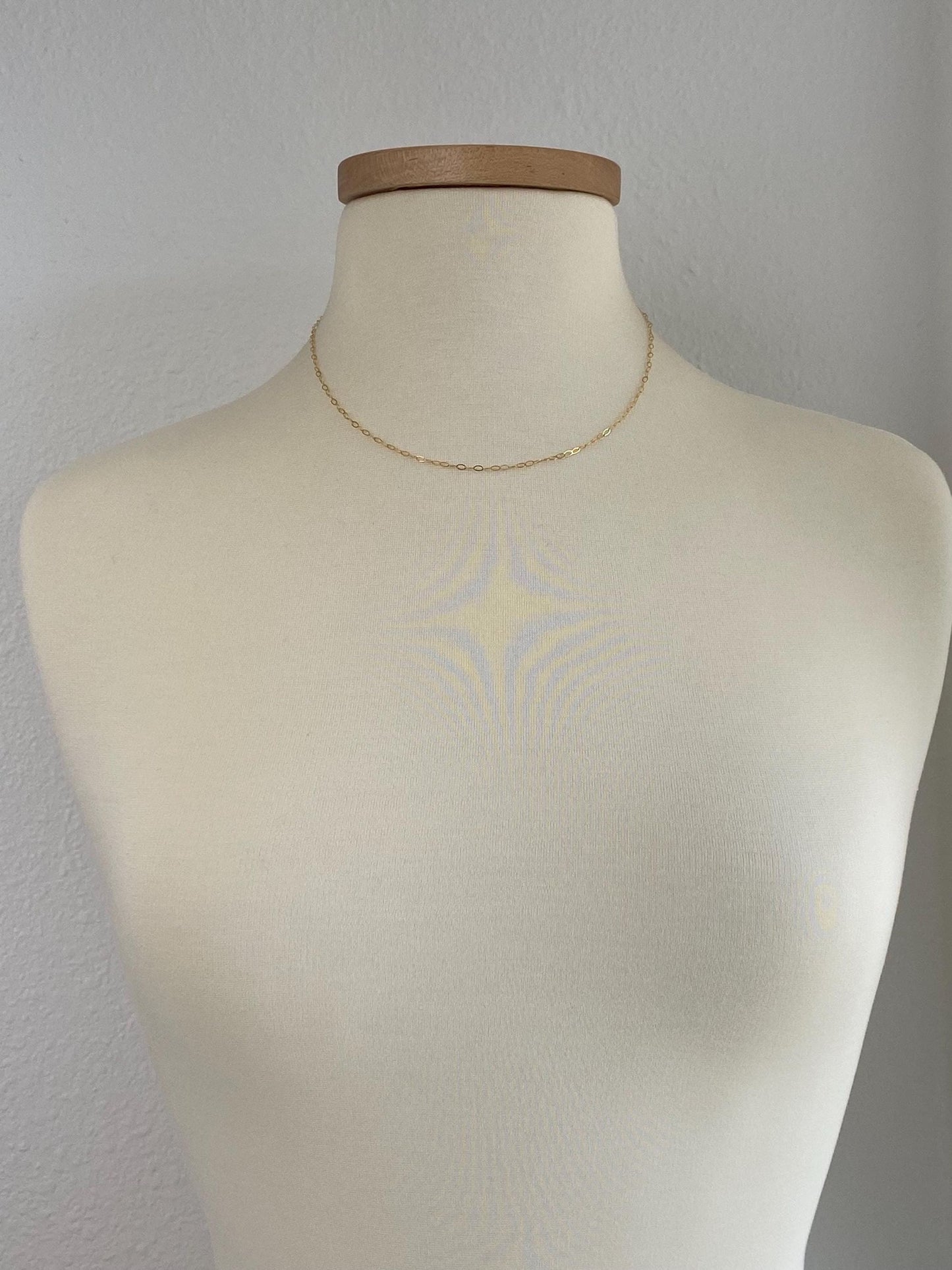Vintage Solid 14k Yellow Gold Elongated Cable Chain Necklace - 18 inches