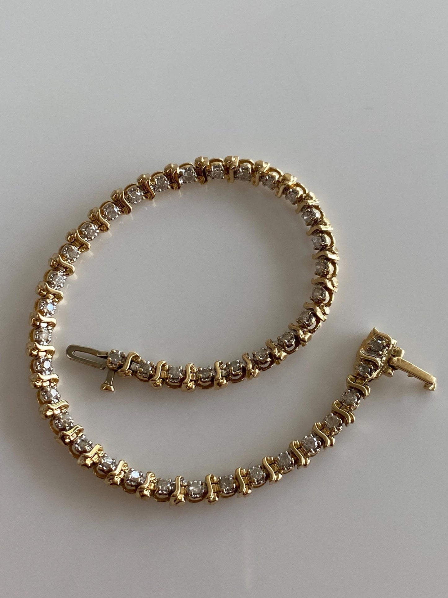 Vintage Solid 14k Yellow Gold Diamond Tennis Bracelet - 7 Inches