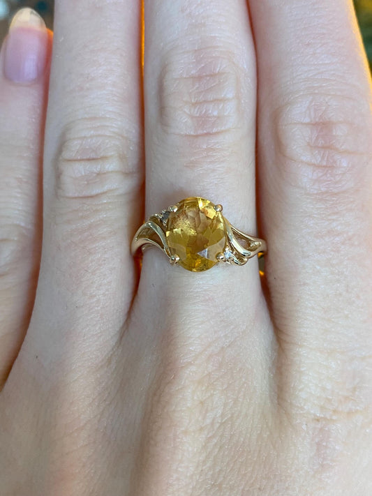 Vintage Solid 14k Yellow Gold Citrine Ring - Size 7.75