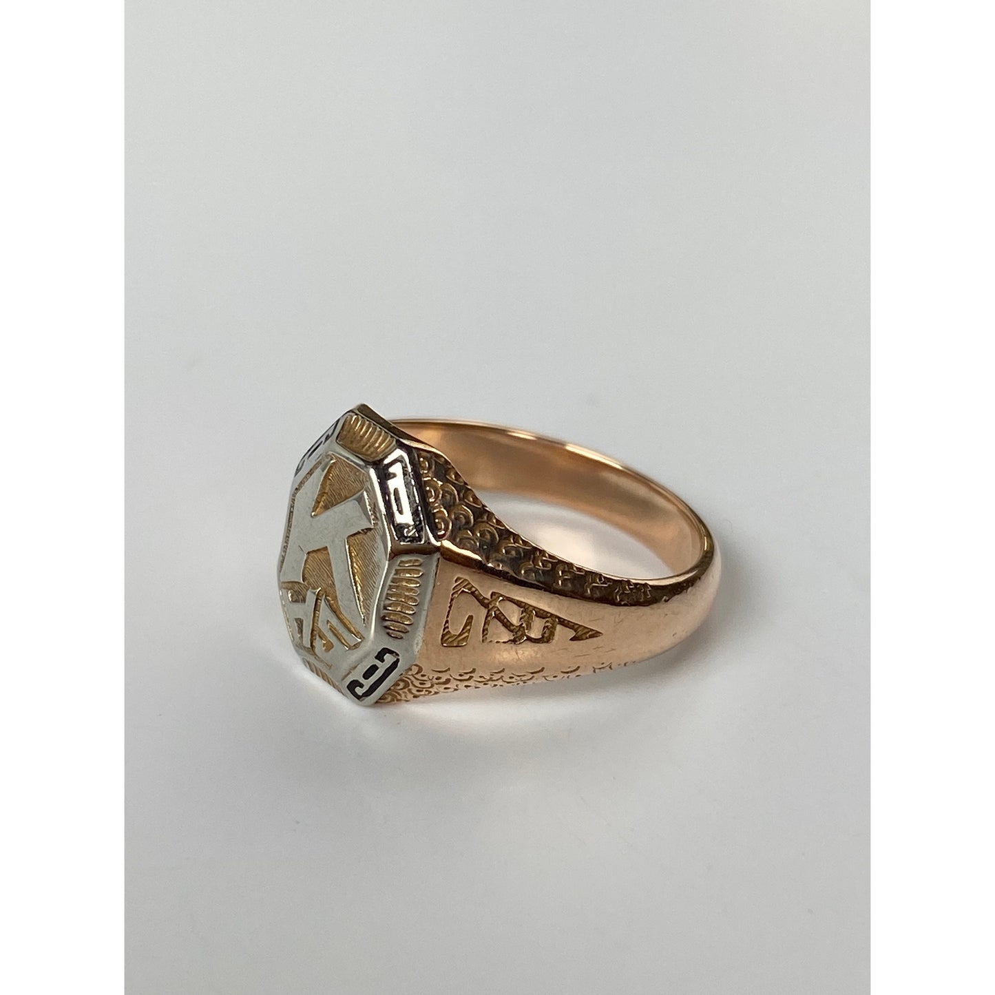 Vintage Solid 10k White & Rosey Gold 'K H.S.' Class Ring - Size 4.75