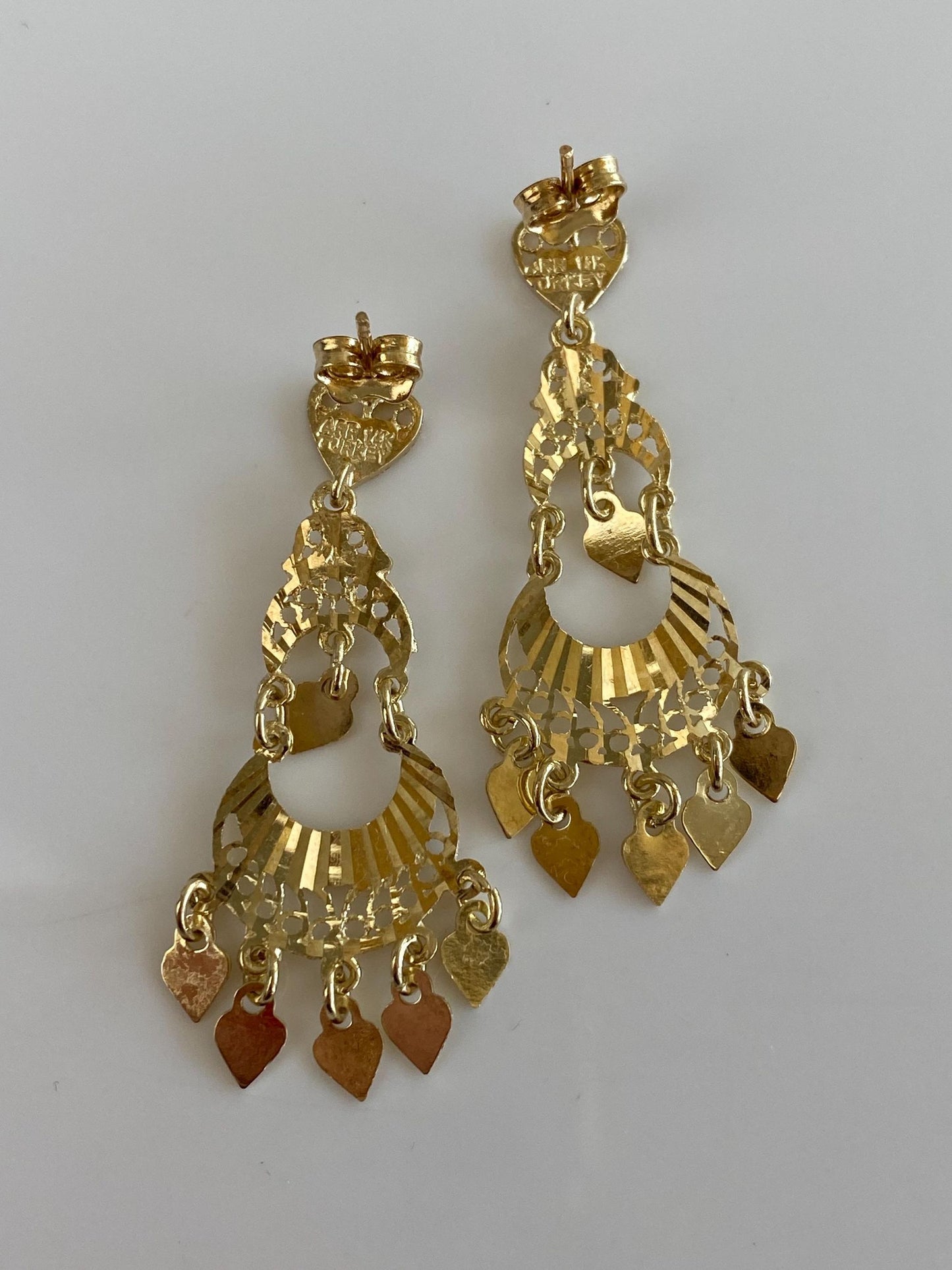 Vintage Solid 14k Yellow Gold Diamond Cut Filigree Chandelier Dangle Stud Earrings
